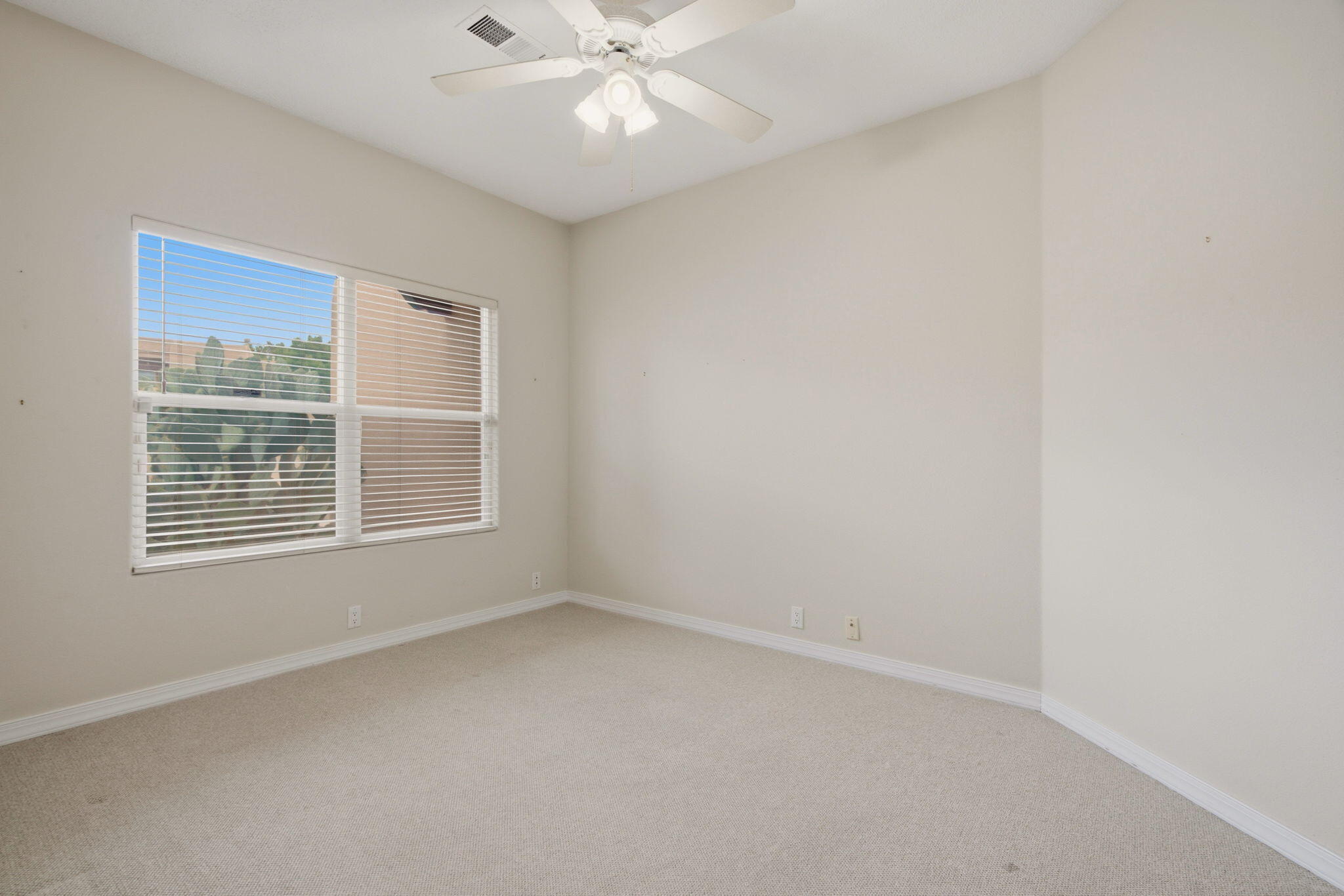 12805 Northern Sky Avenue NE