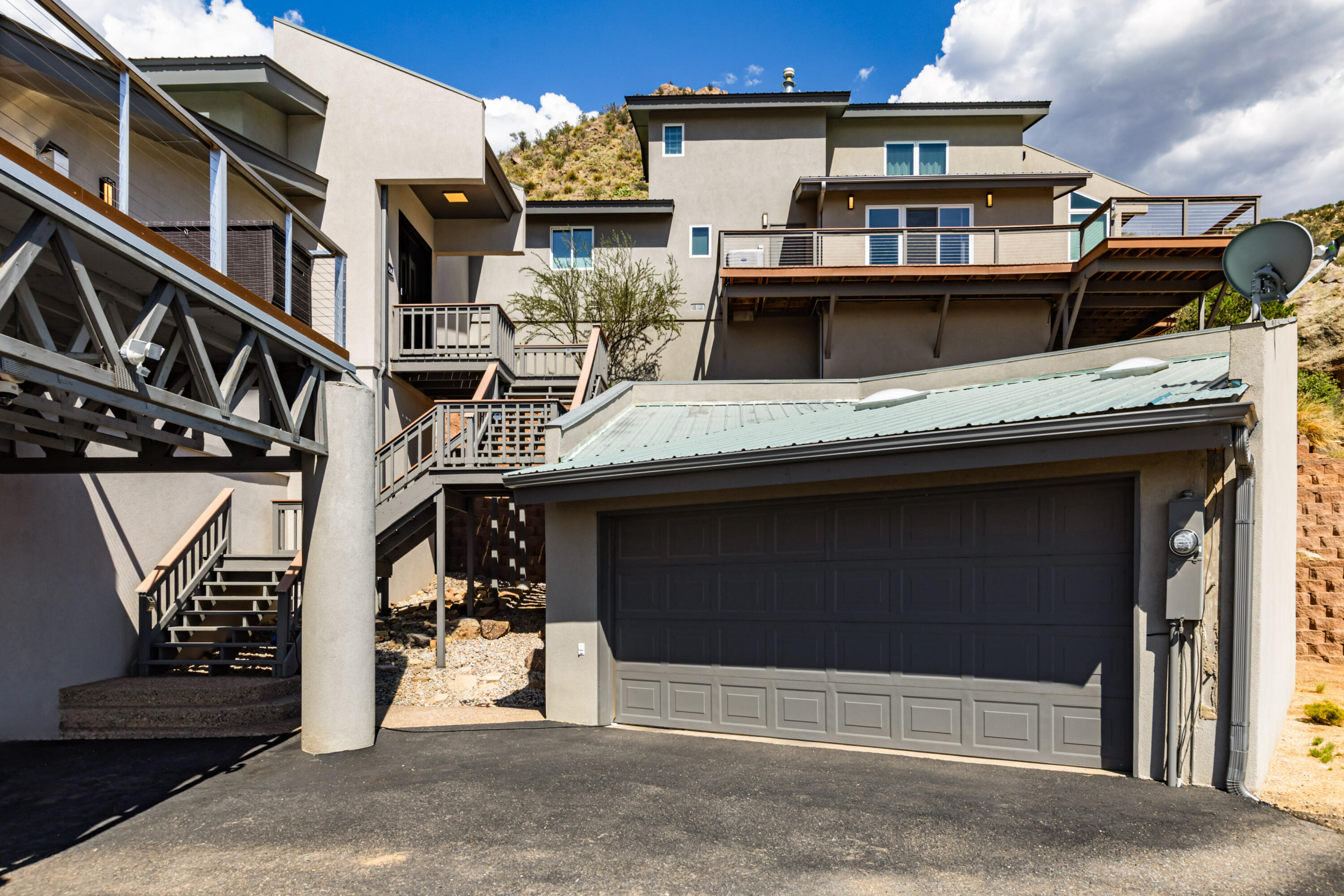13616 Deer Trail Place NE