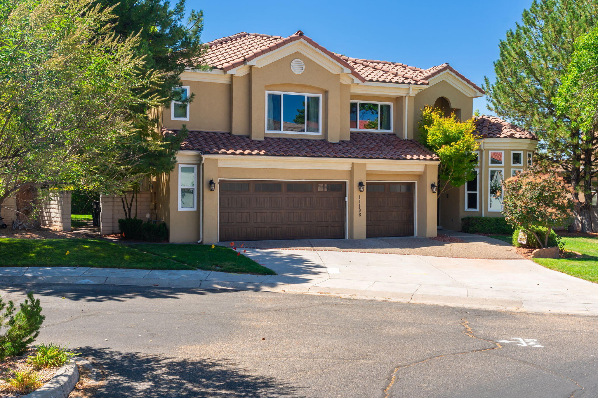 11408 Fairington Way NE
