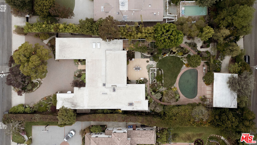 344 S Cliffwood Avenue