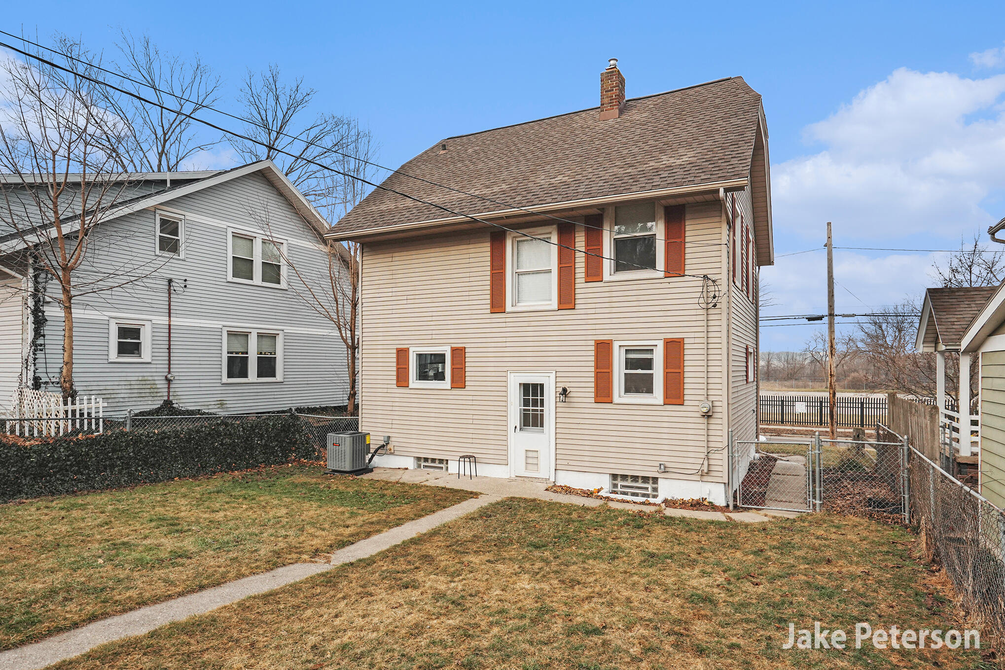 1920 Monroe Avenue NW