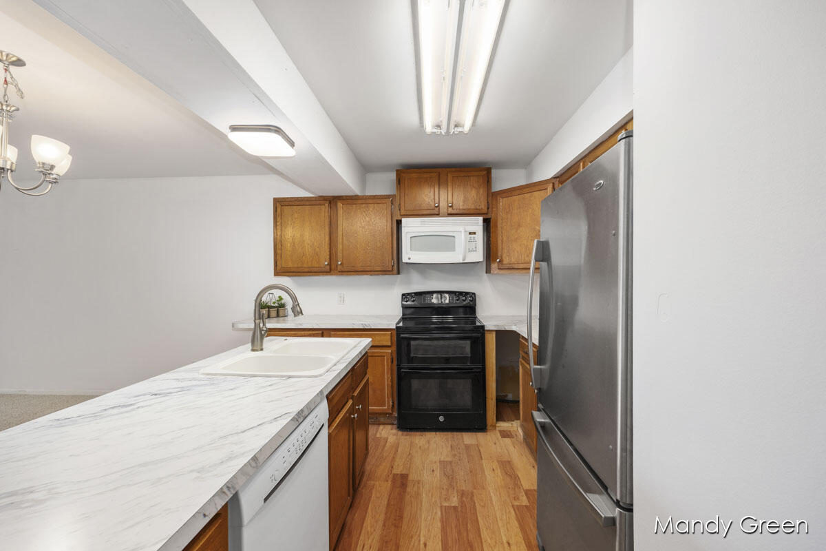 3389 Brookview Court