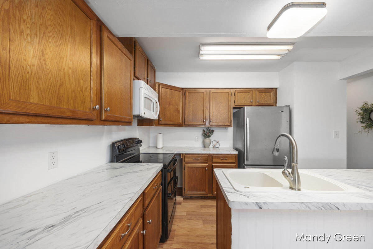 3389 Brookview Court