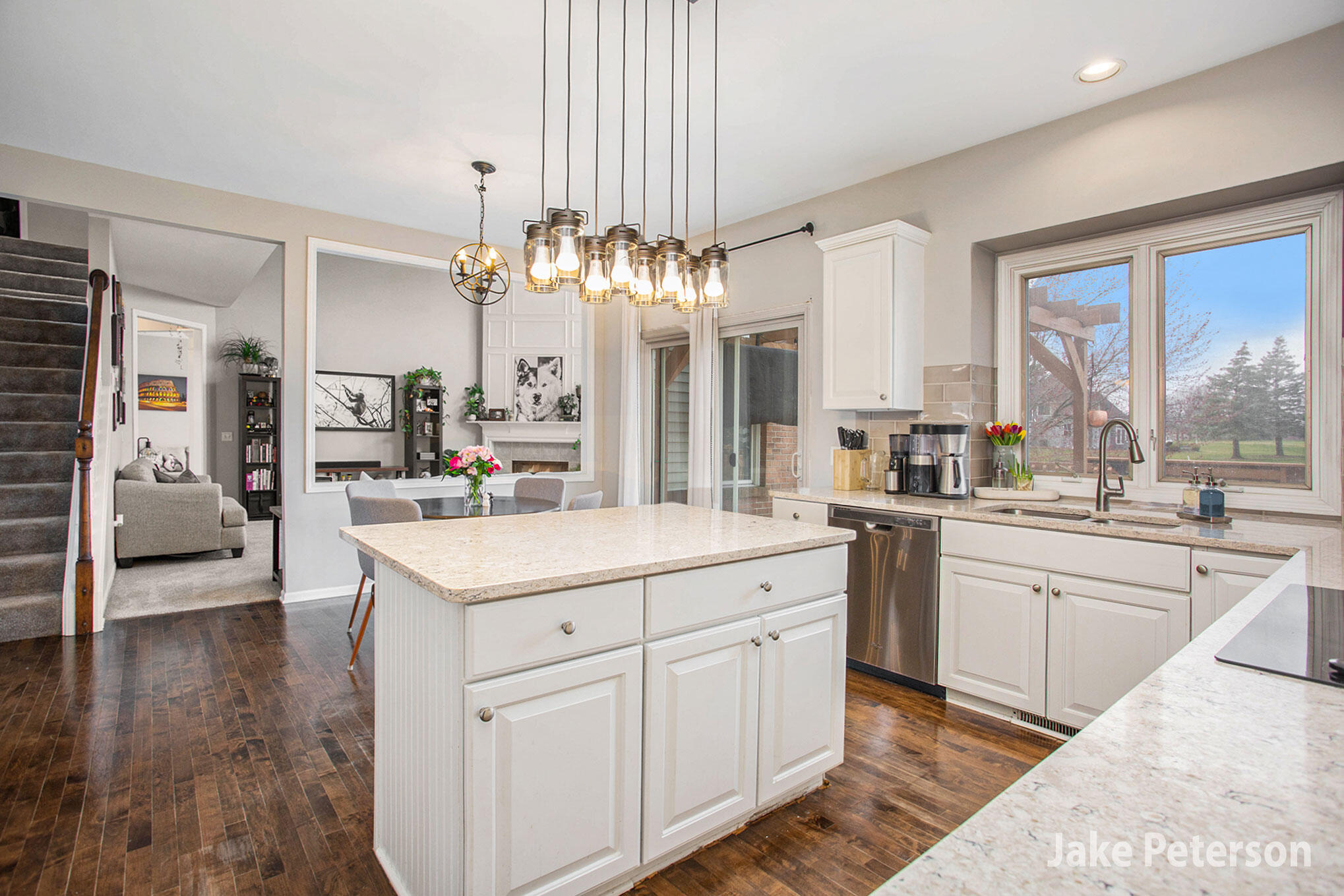 7441 Old Lantern Drive SE