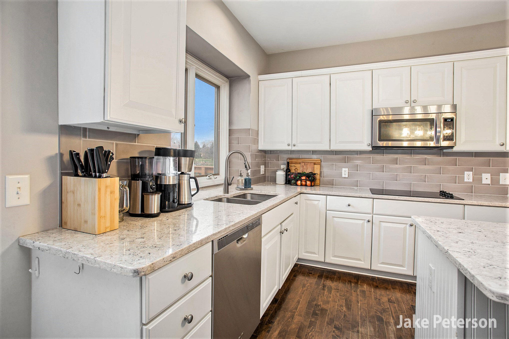 7441 Old Lantern Drive SE