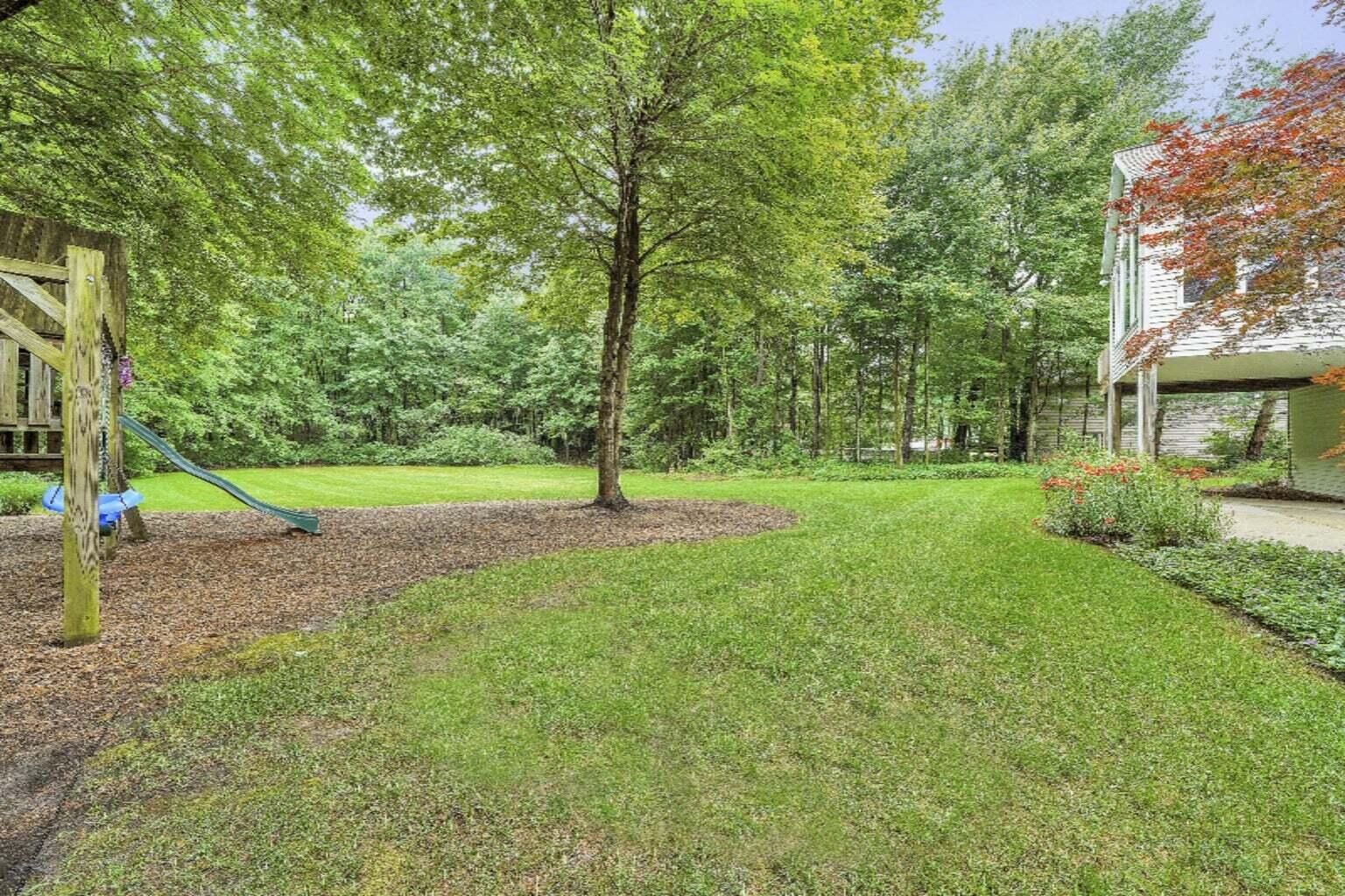 2482 Marfield Drive SW
