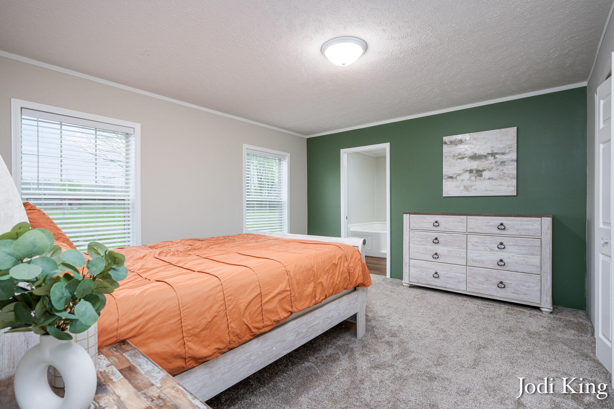 13309 Wabasis Avenue NE