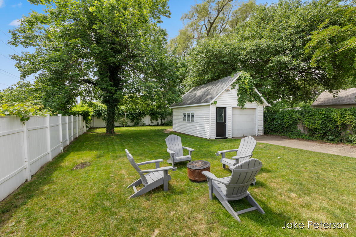 112 Coolidge Street SW