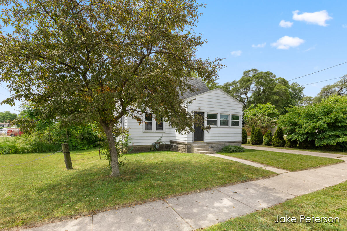 112 Coolidge Street SW