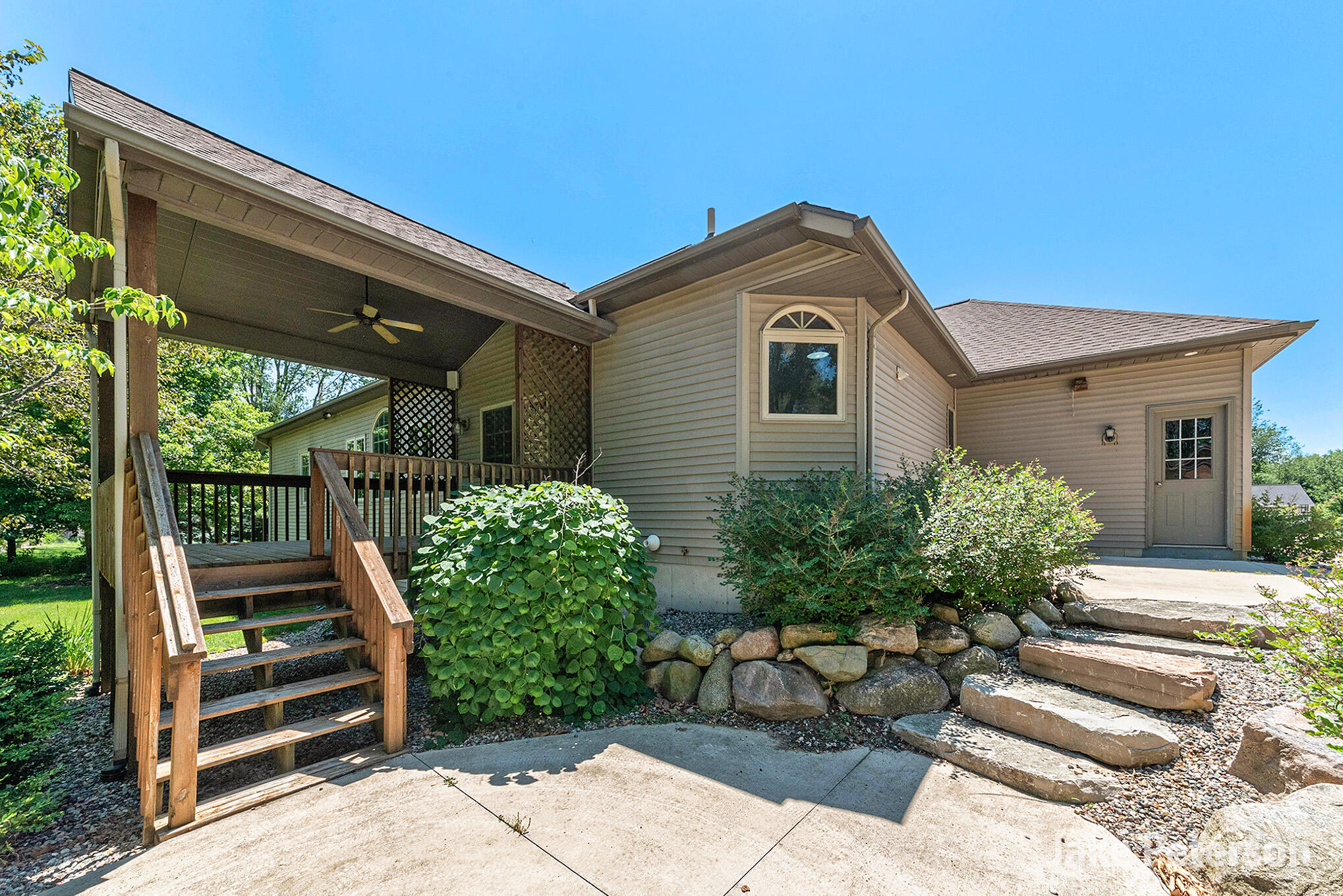 79 Spring Grove Drive