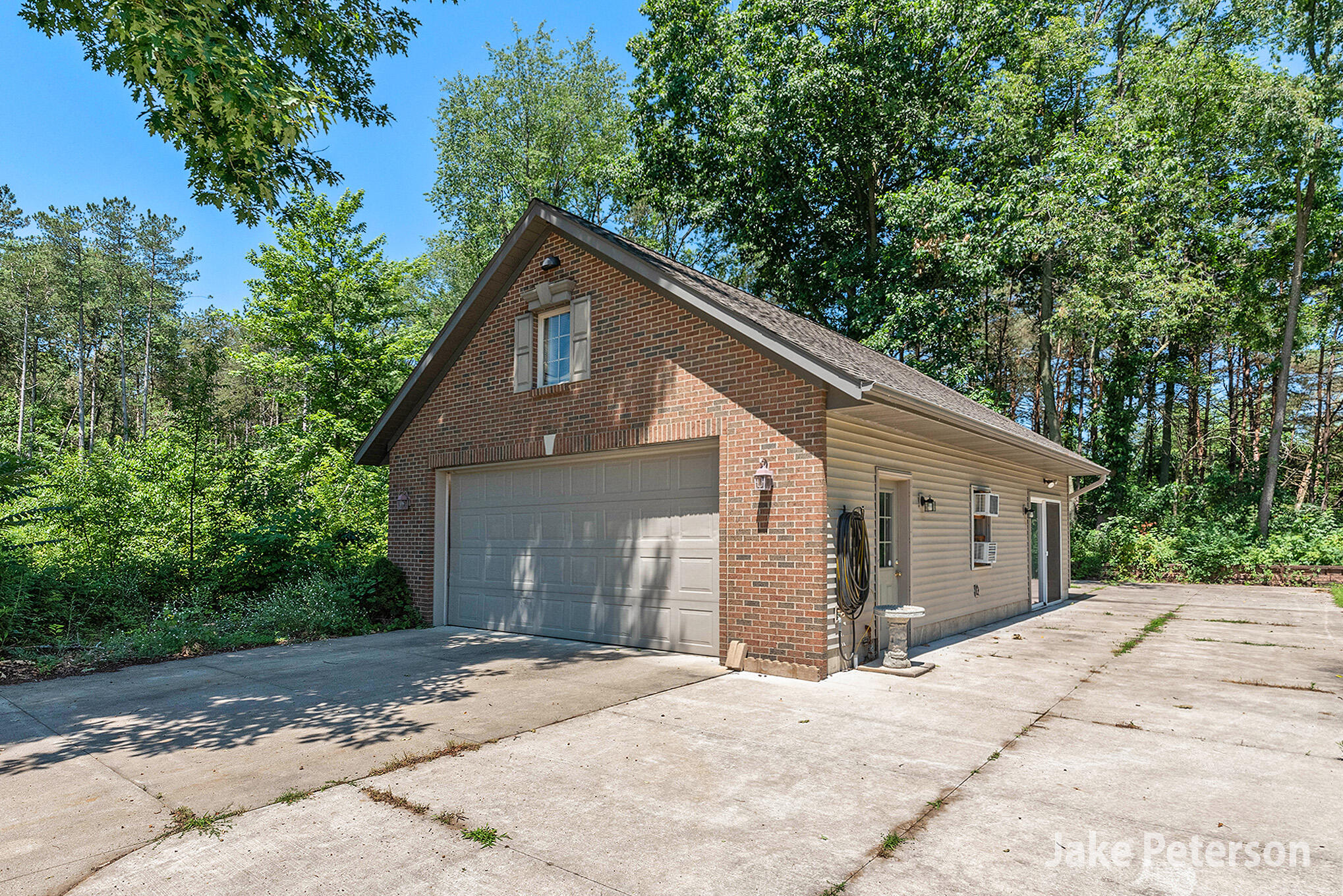 79 Spring Grove Drive