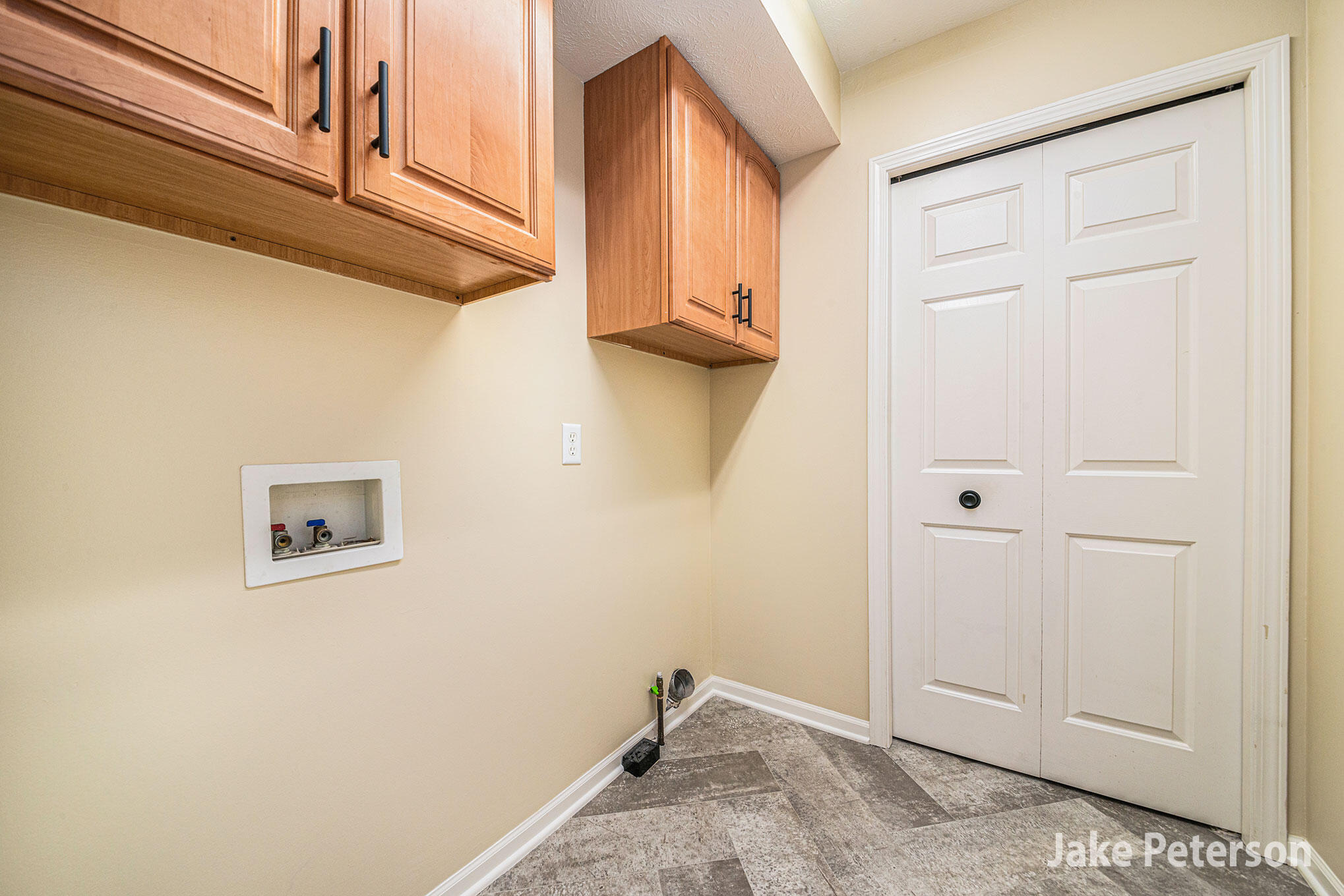 2130 Hartman Court