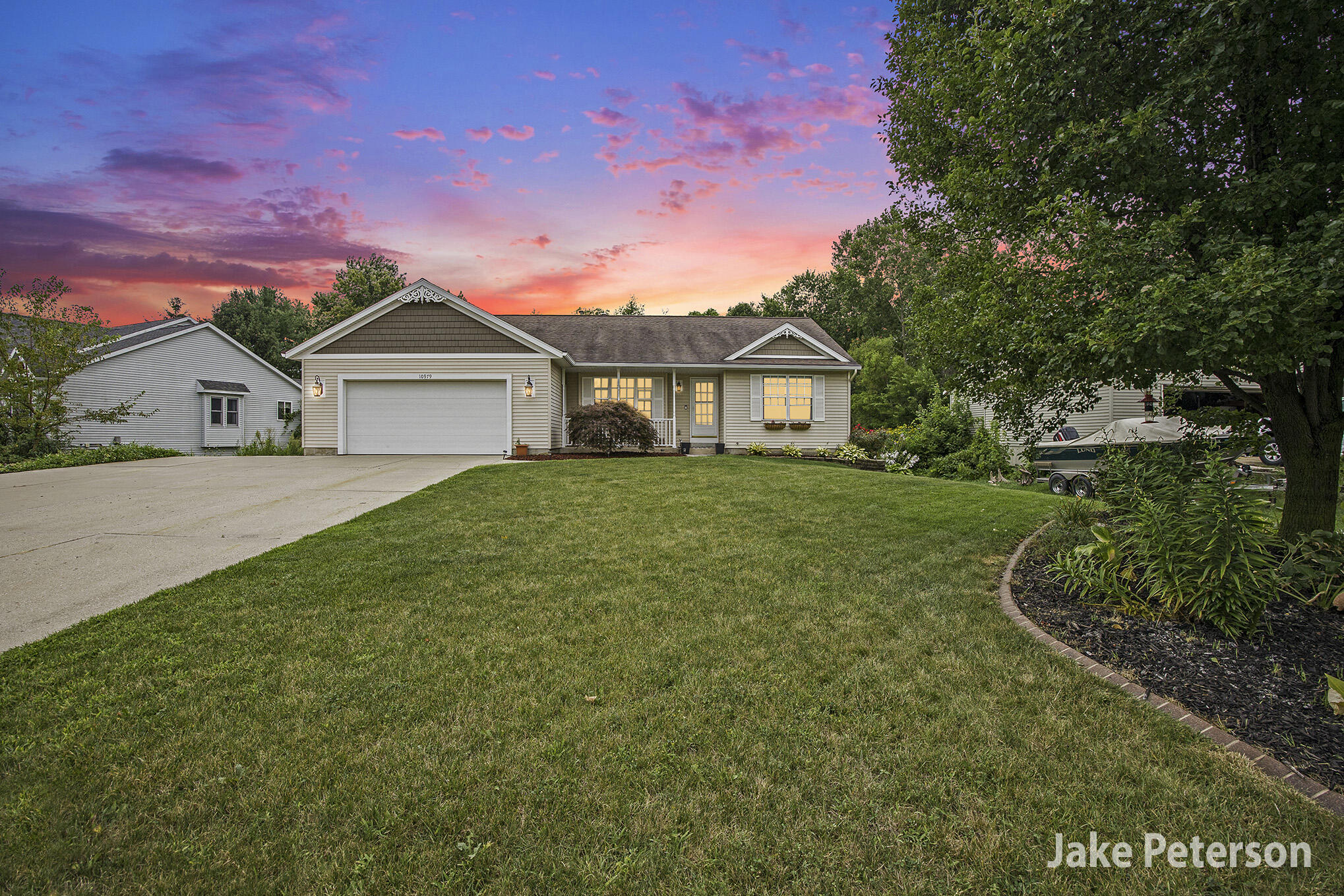 10979 Gayle Lane