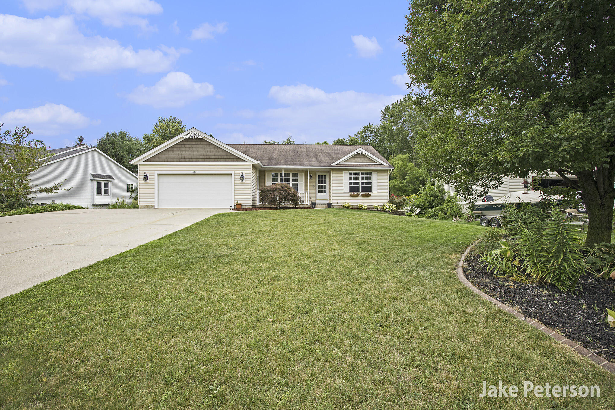 10979 Gayle Lane