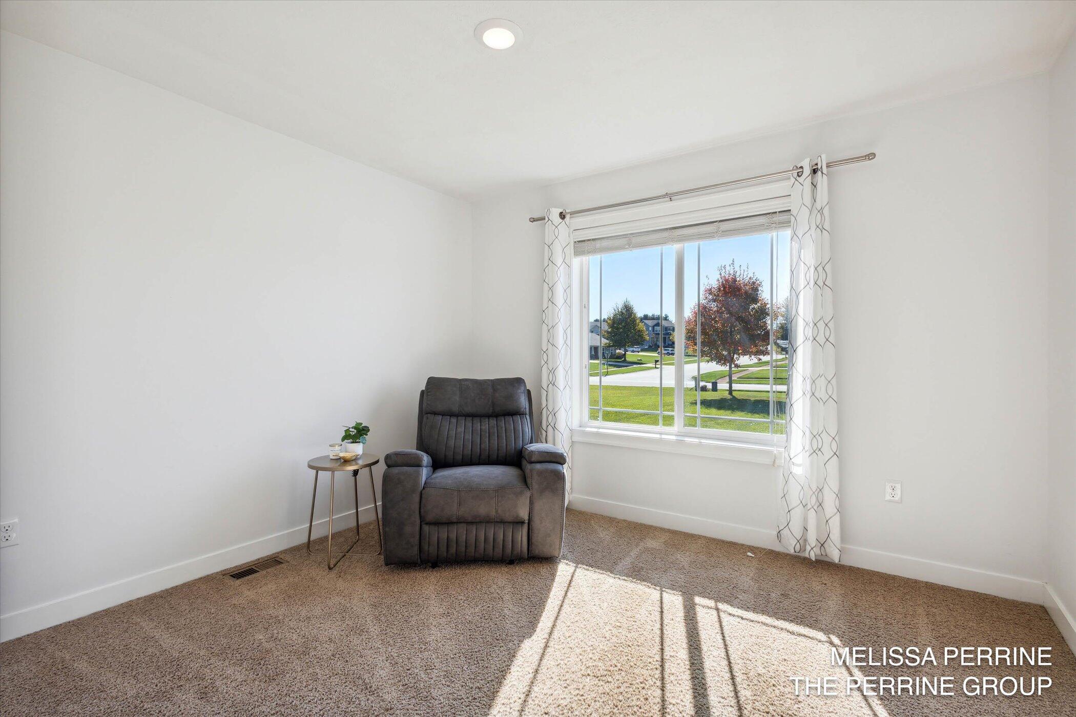 391 Green Ridge Drive SE
