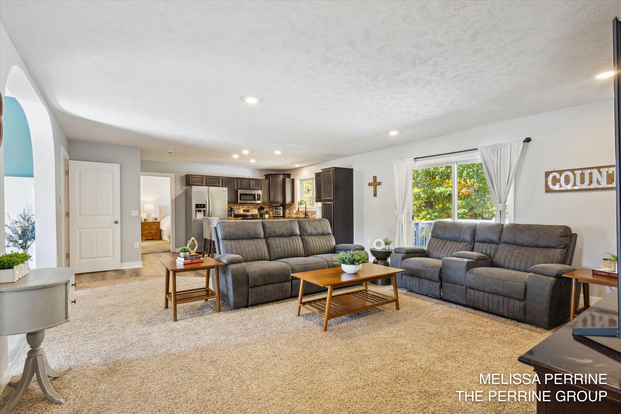 391 Green Ridge Drive SE