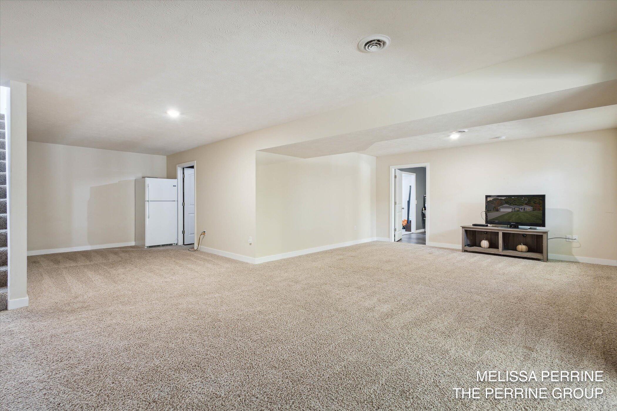 391 Green Ridge Drive SE