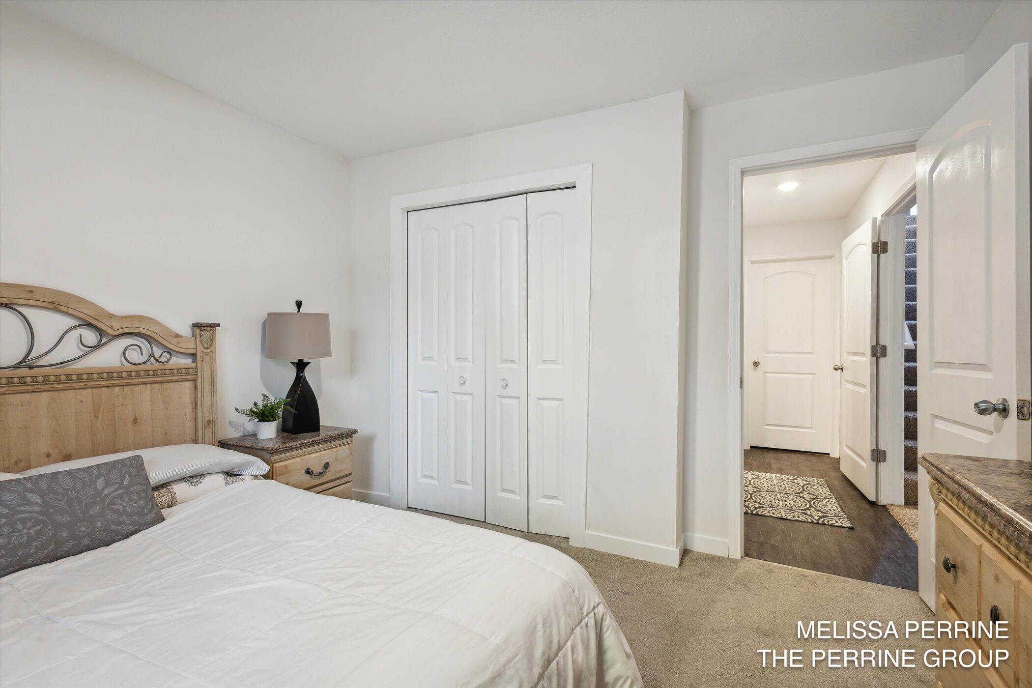 391 Green Ridge Drive SE