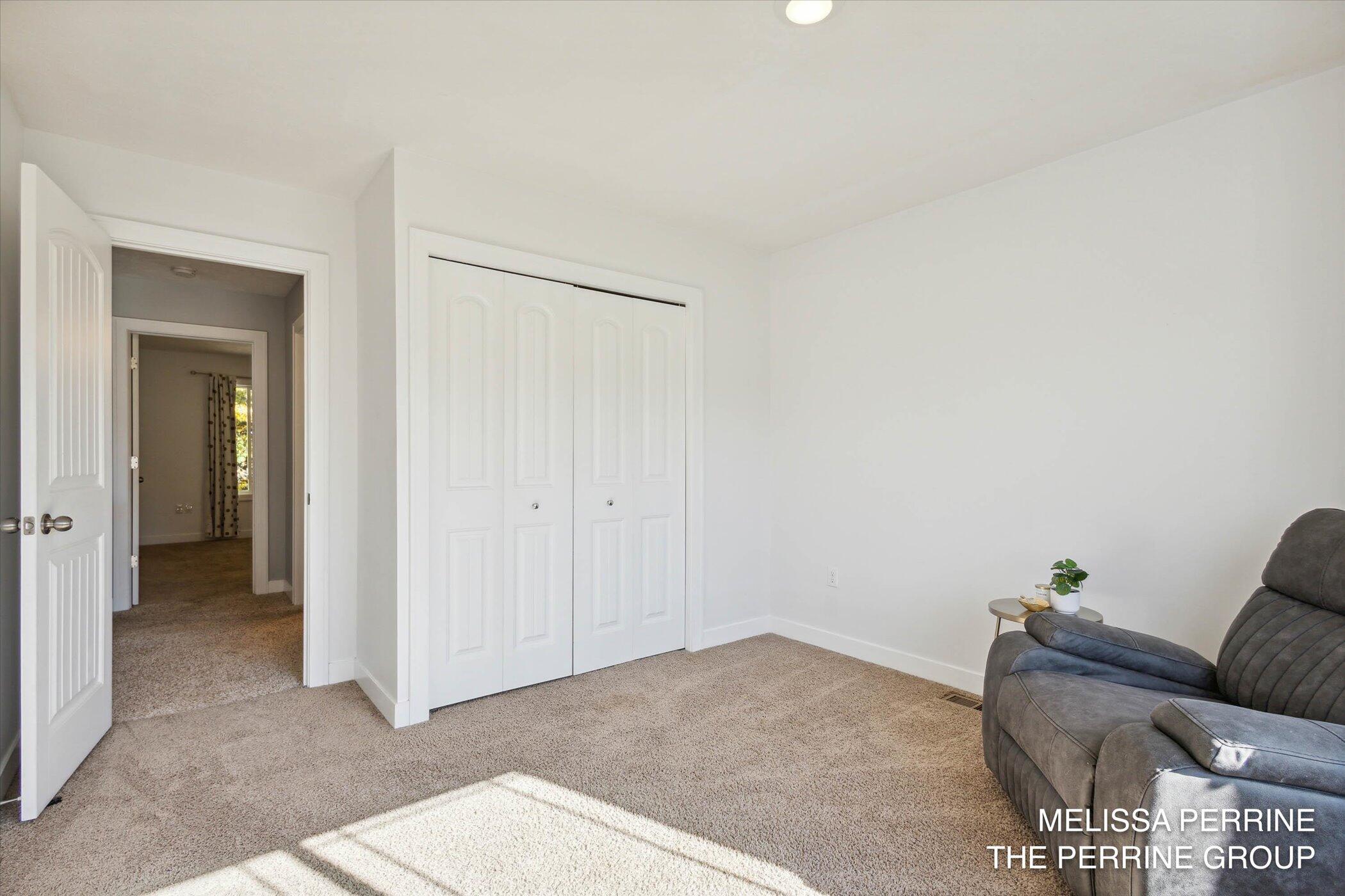 391 Green Ridge Drive SE