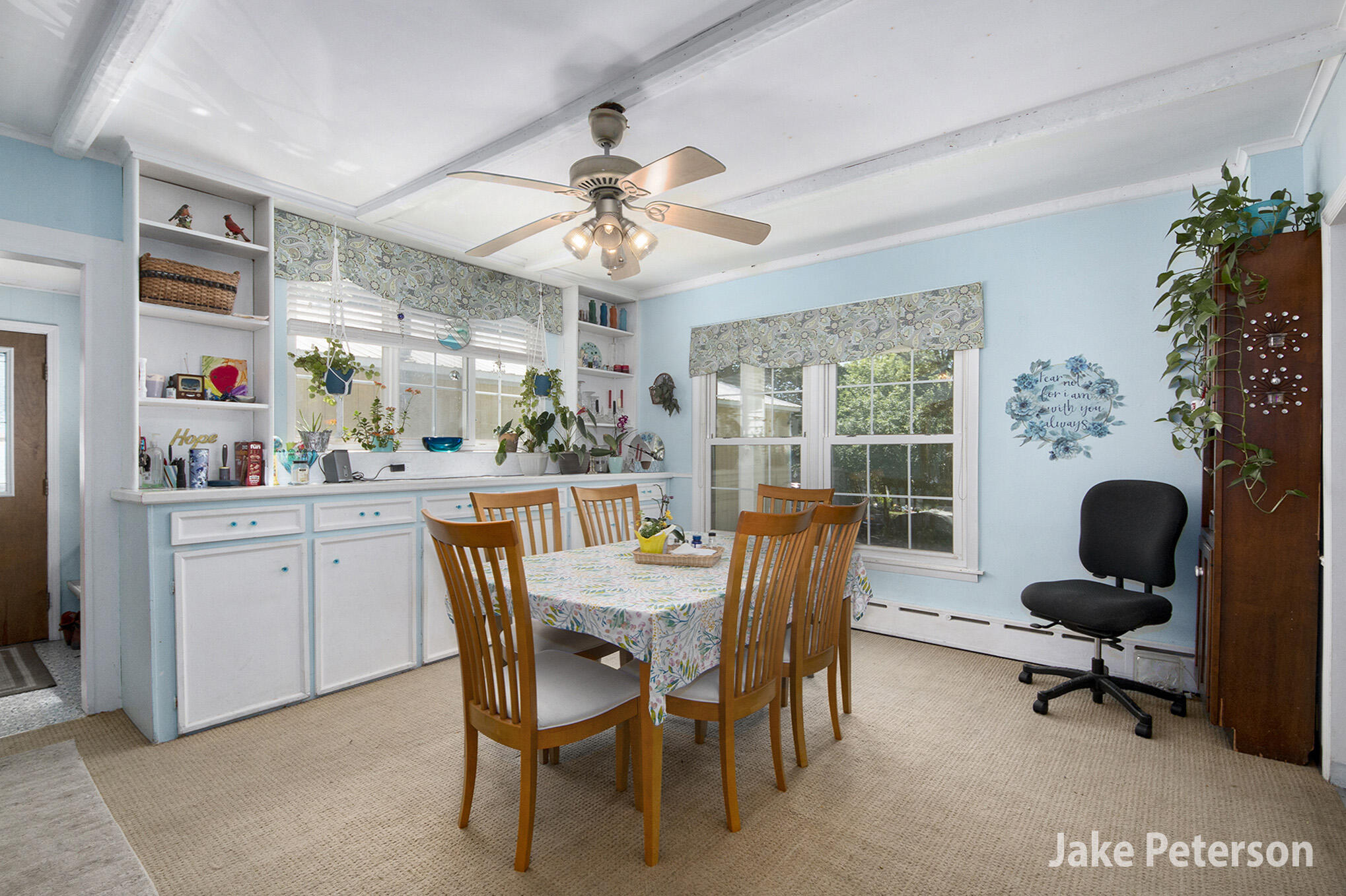 813/ 817 North Avenue