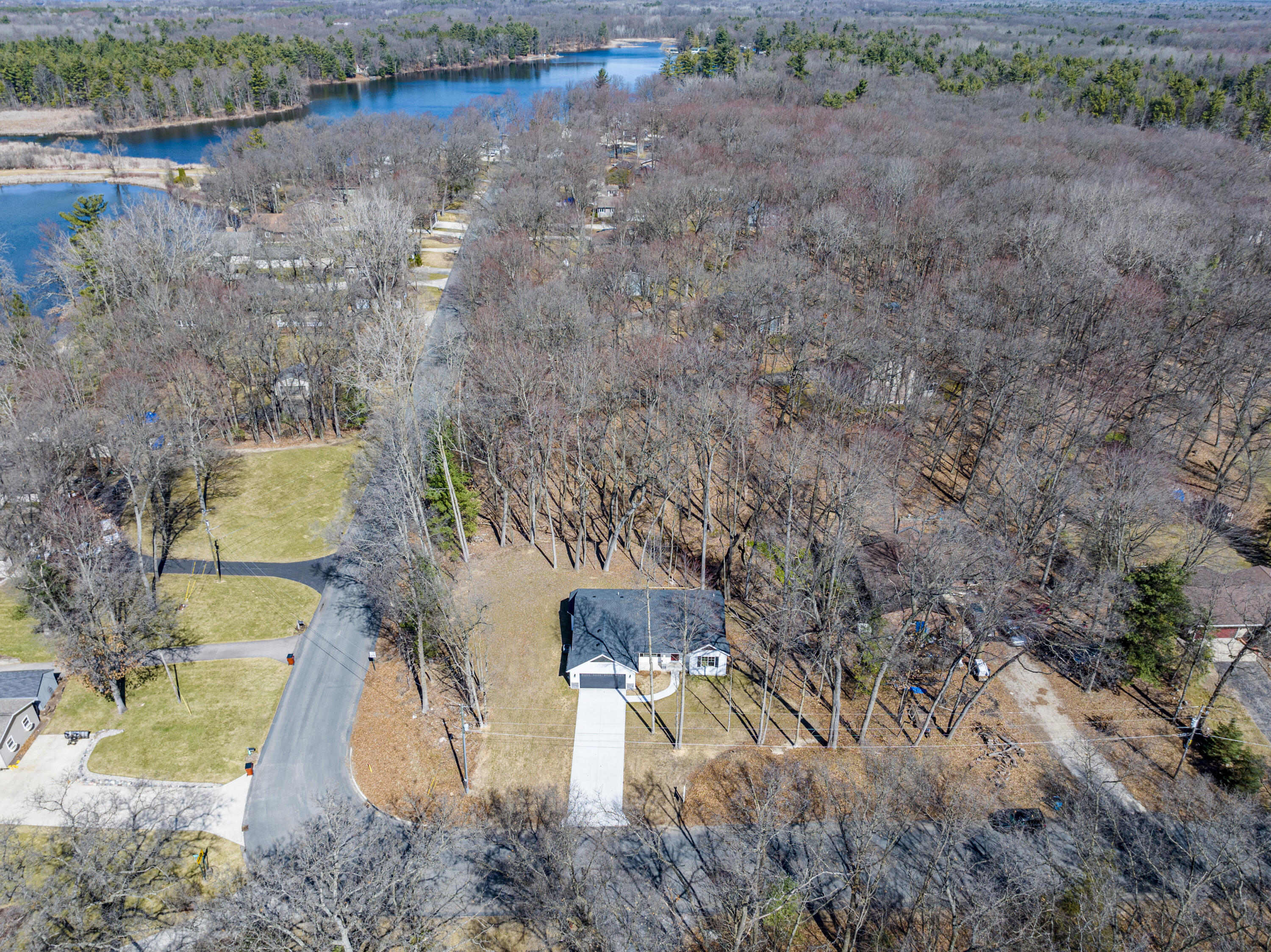 13541 16 Mile Road NE