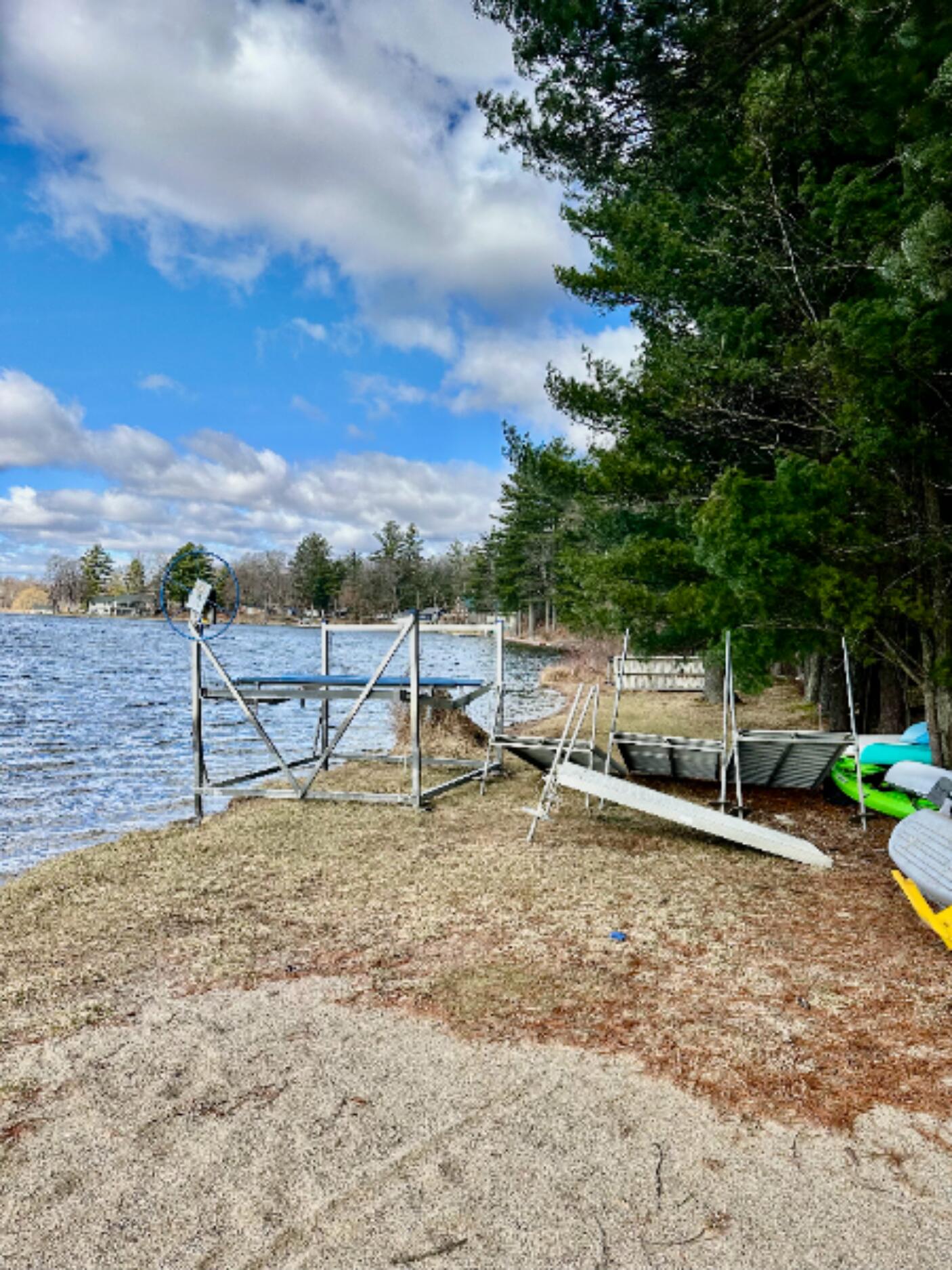 13541 16 Mile Road NE