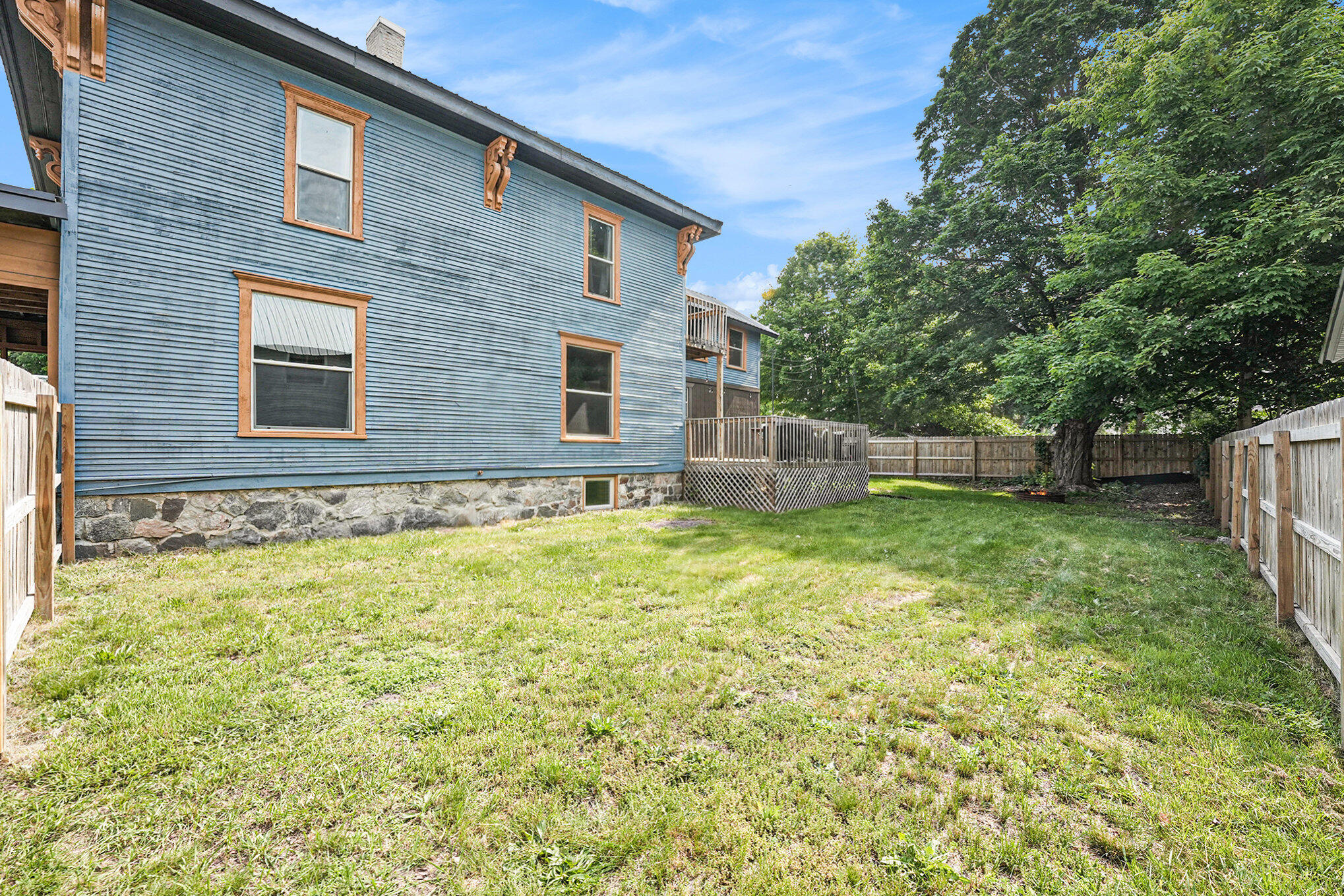 126 N White Street