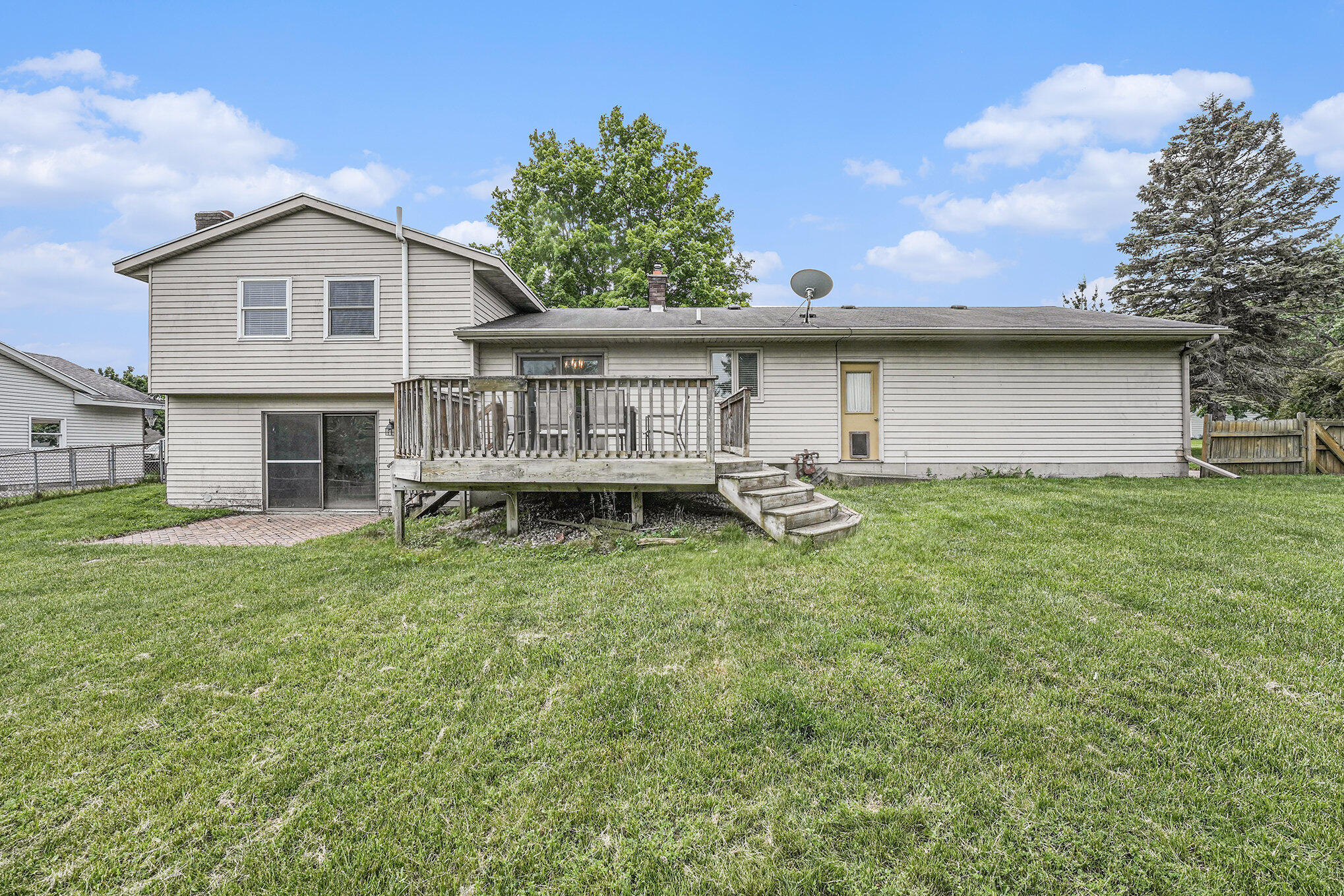 1991 Pine Grove Drive