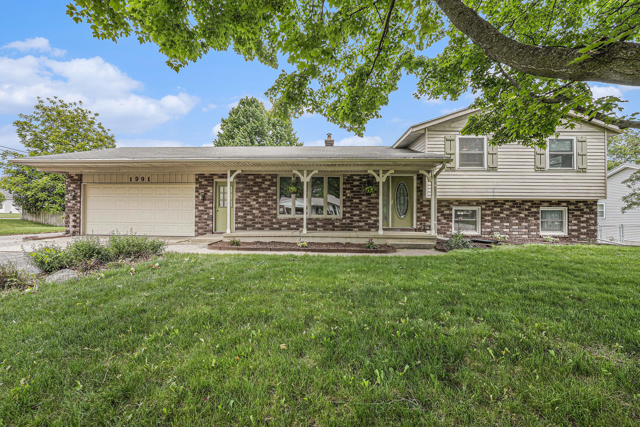 1991 Pine Grove Drive