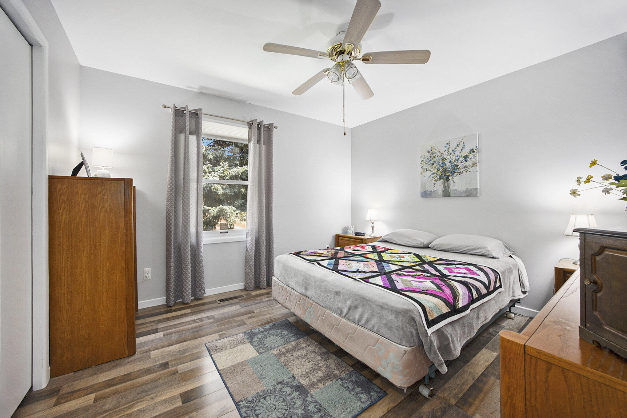 5136 Ridgeview Drive