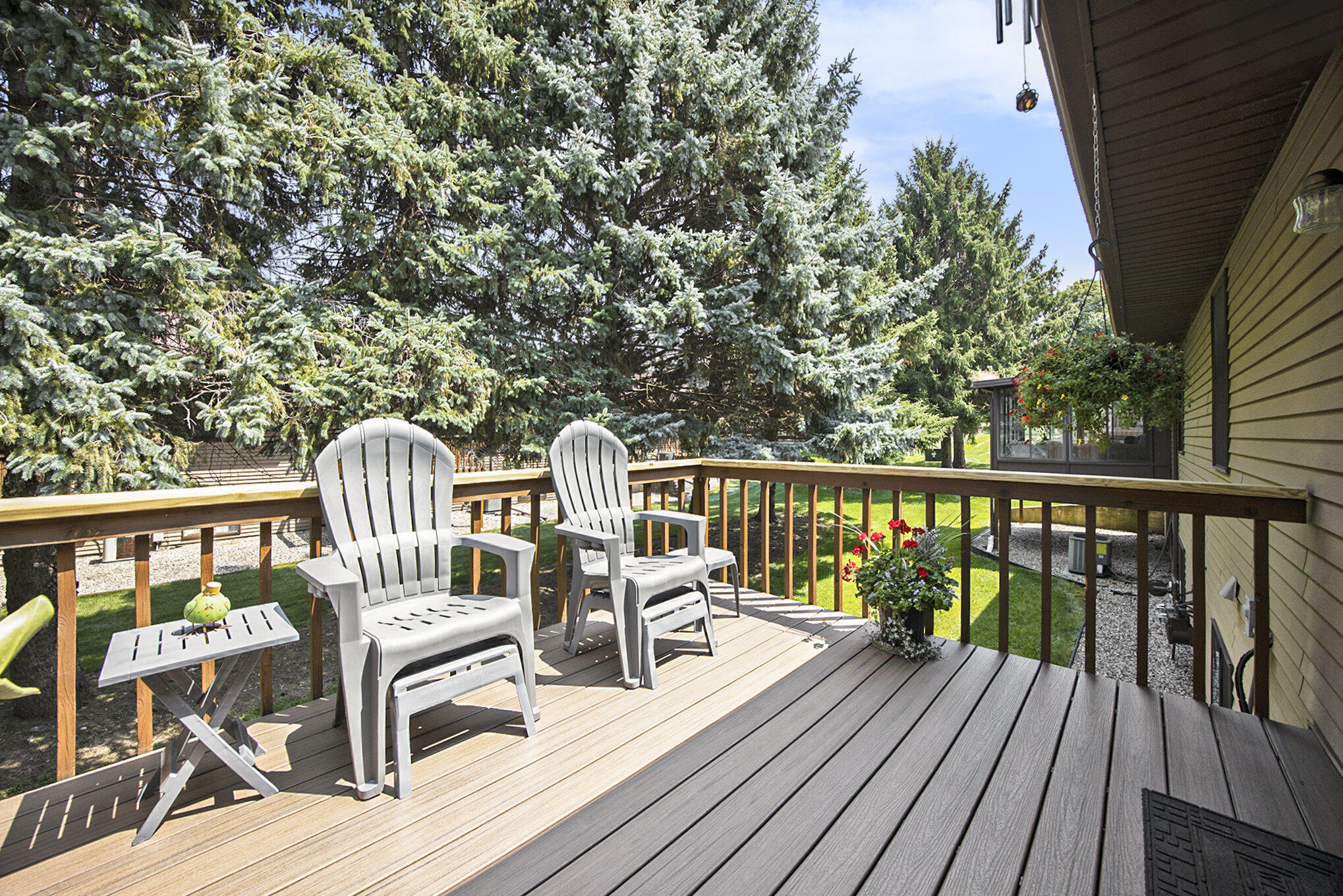 5136 Ridgeview Drive