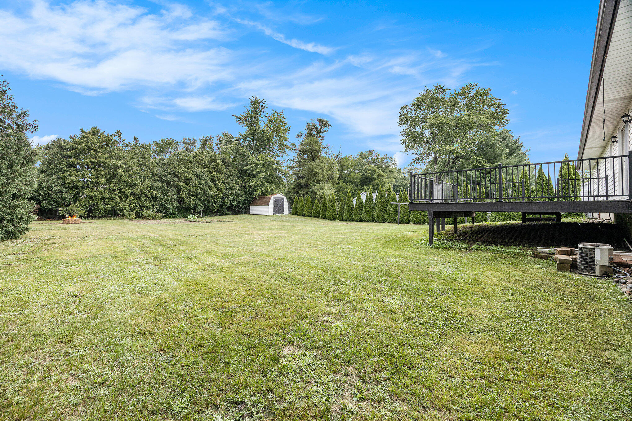 5621 Estate Road