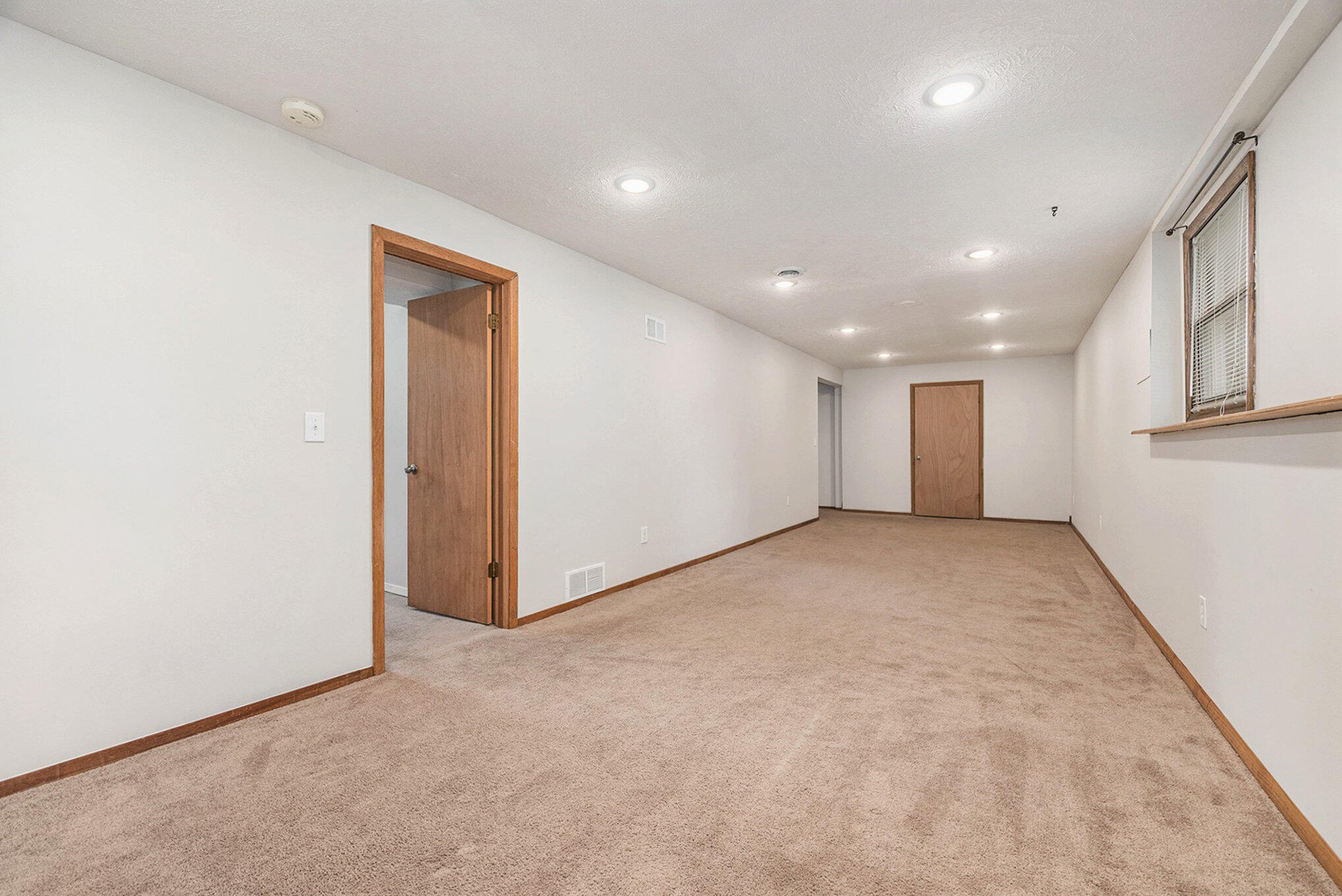 5621 Estate Road