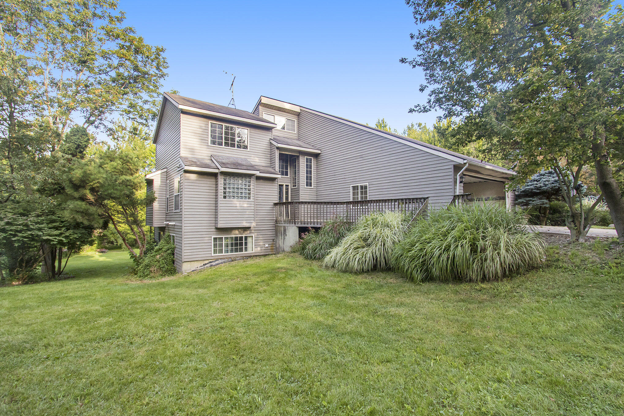 4128 Byron Road