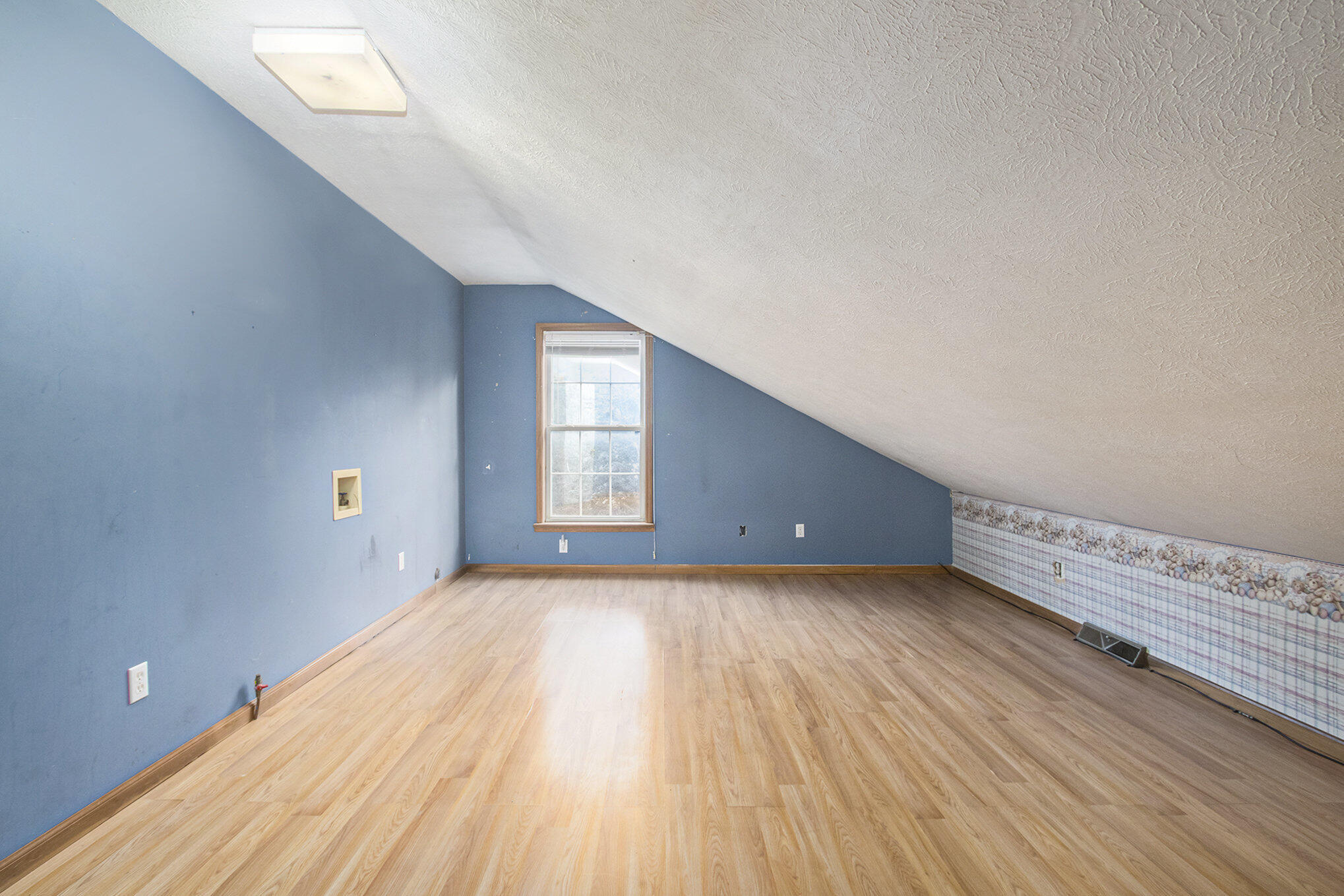 4128 Byron Road