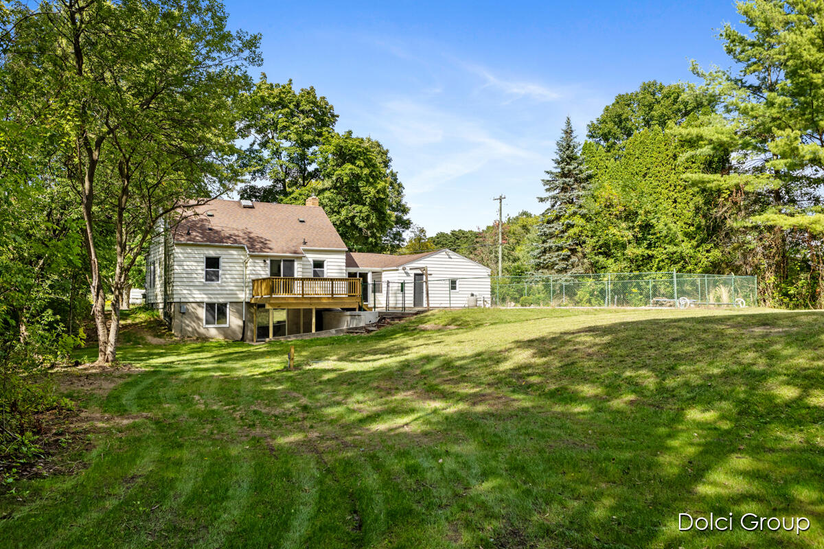 266 7 Mile Road NW
