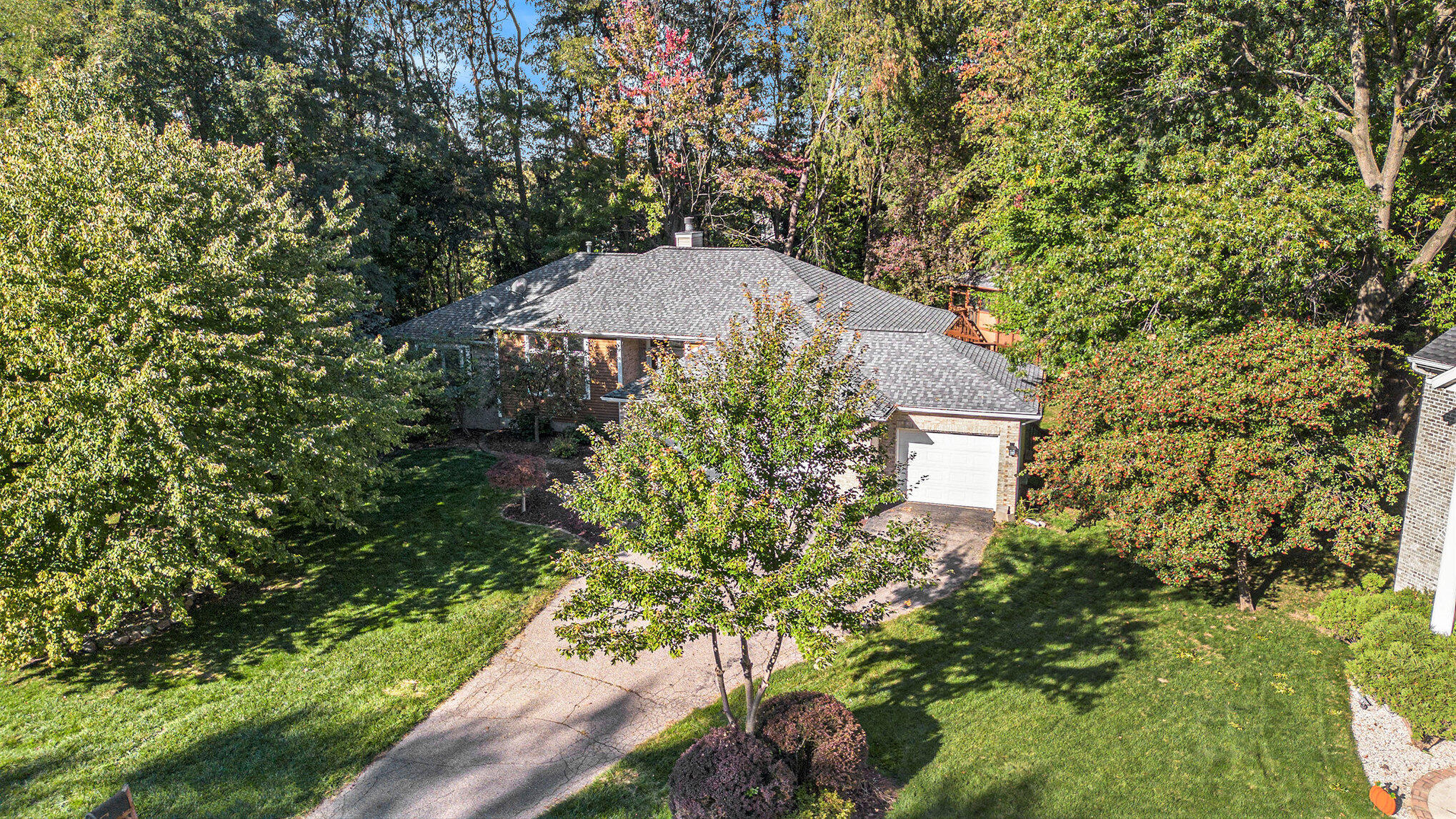 2594 Tall Timber Court SE