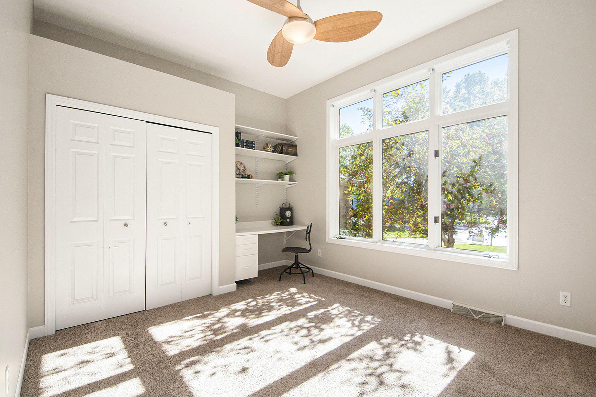 2594 Tall Timber Court SE