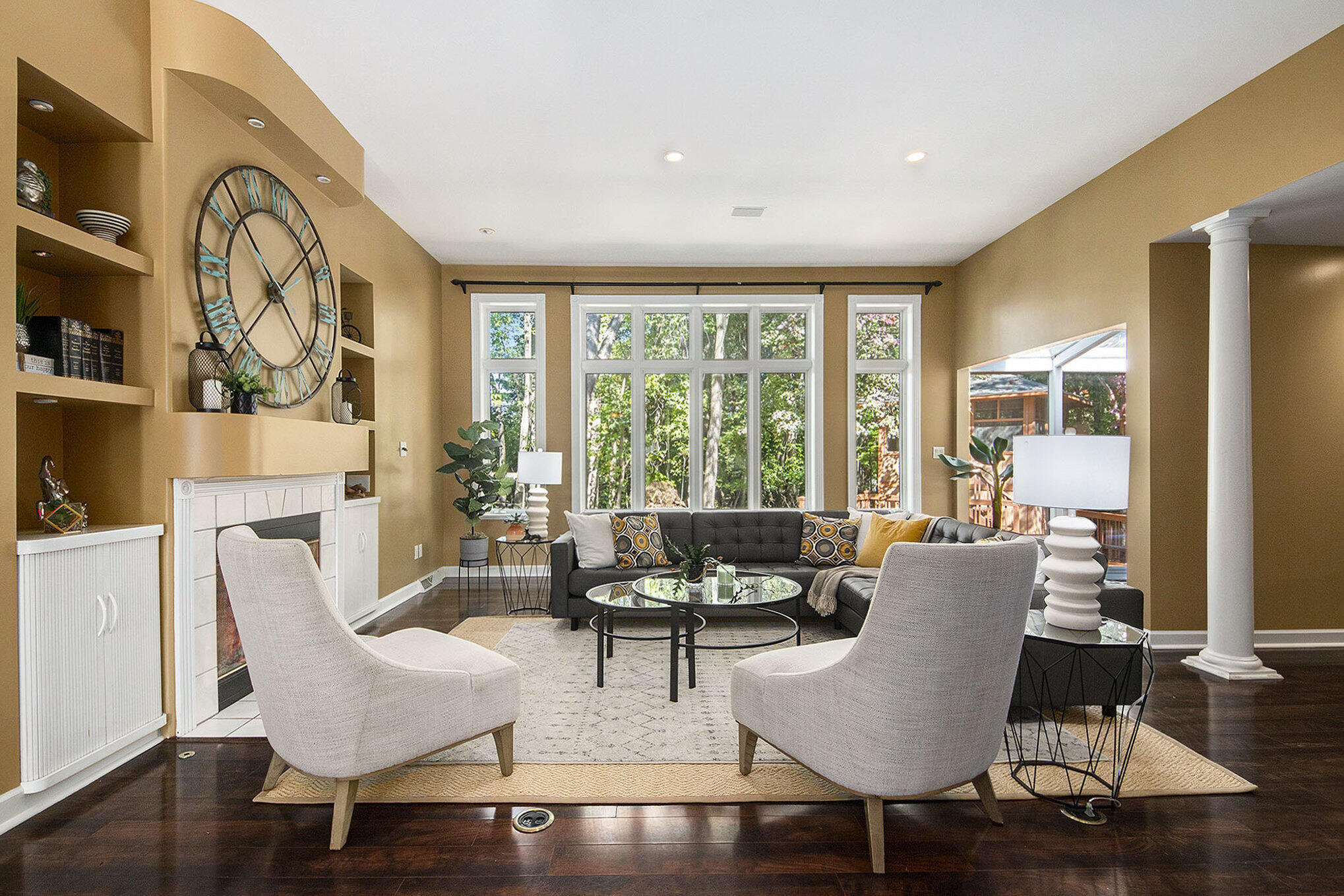 2594 Tall Timber Court SE