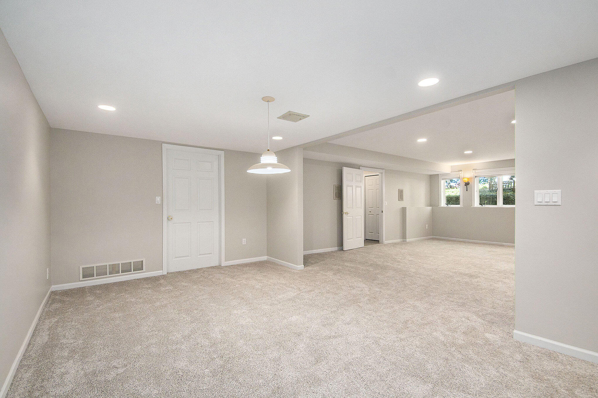 2594 Tall Timber Court SE