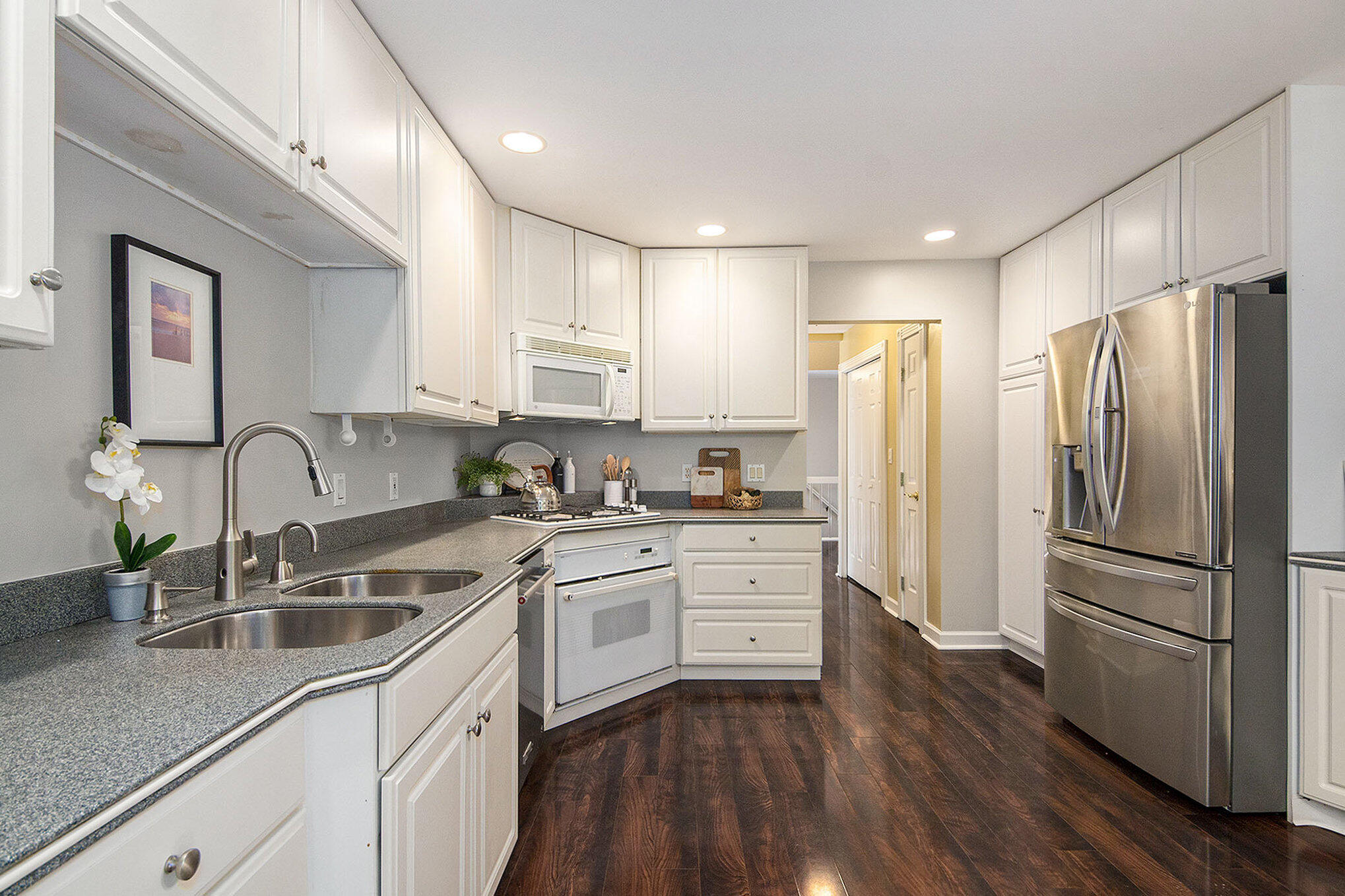 2594 Tall Timber Court SE