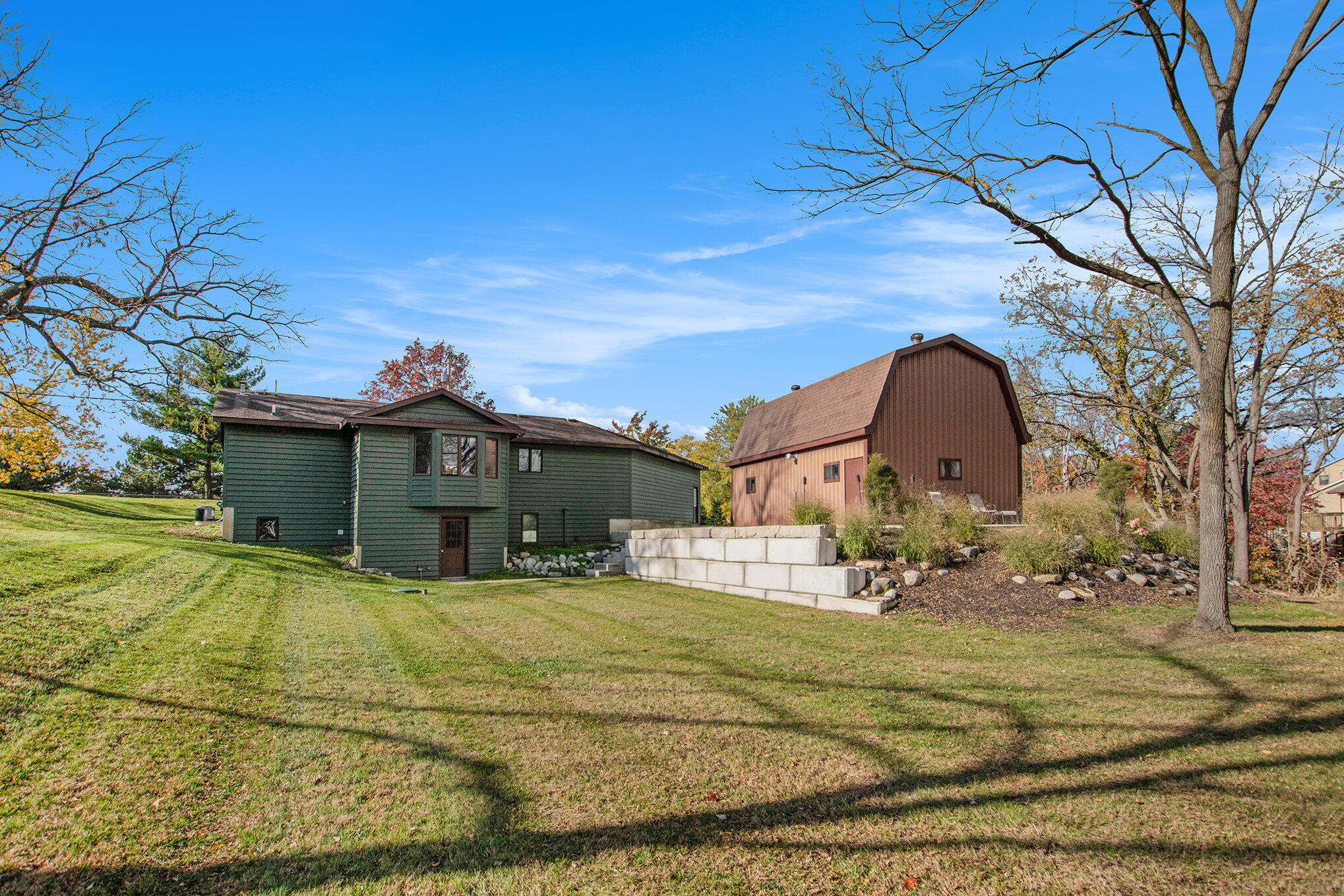 8482 Cottonwood Drive