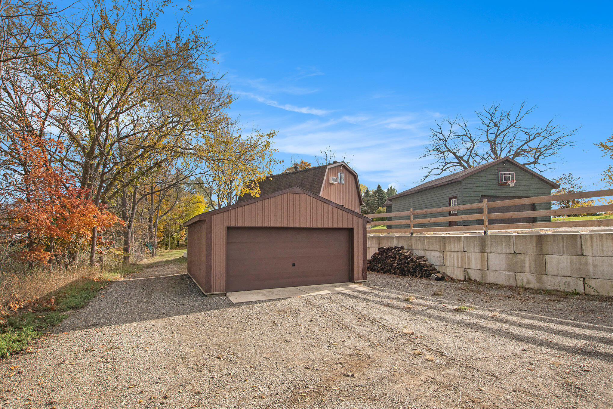 8482 Cottonwood Drive