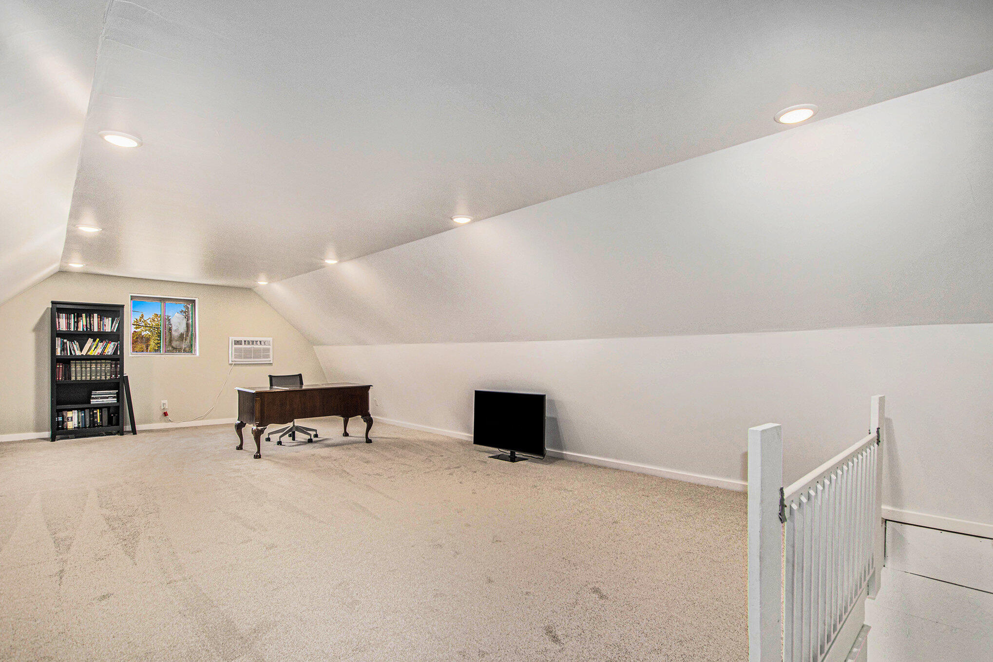 8482 Cottonwood Drive