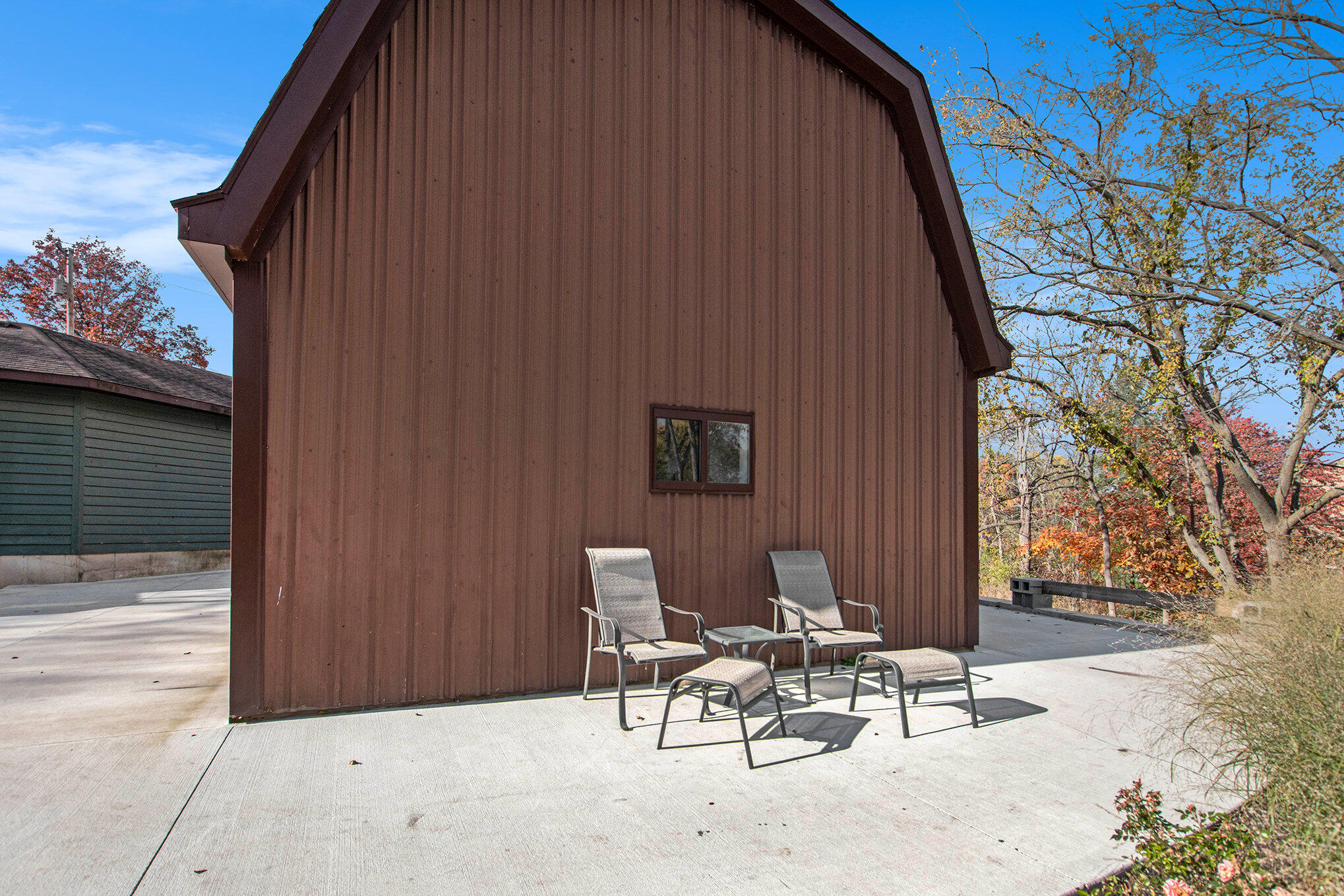 8482 Cottonwood Drive