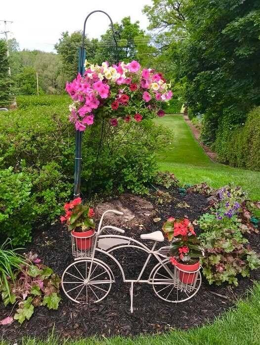 4406 Hickory Grove Court NE