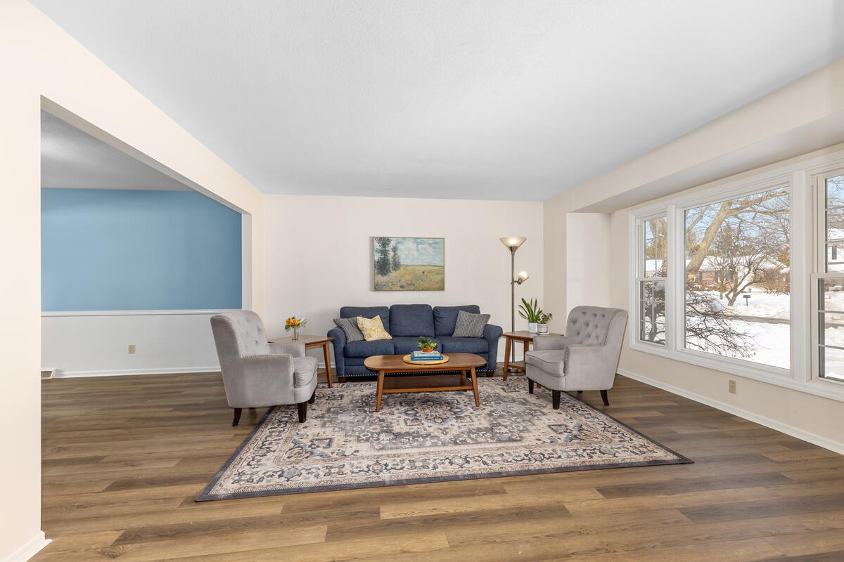 1936 Lockmere Drive SE
