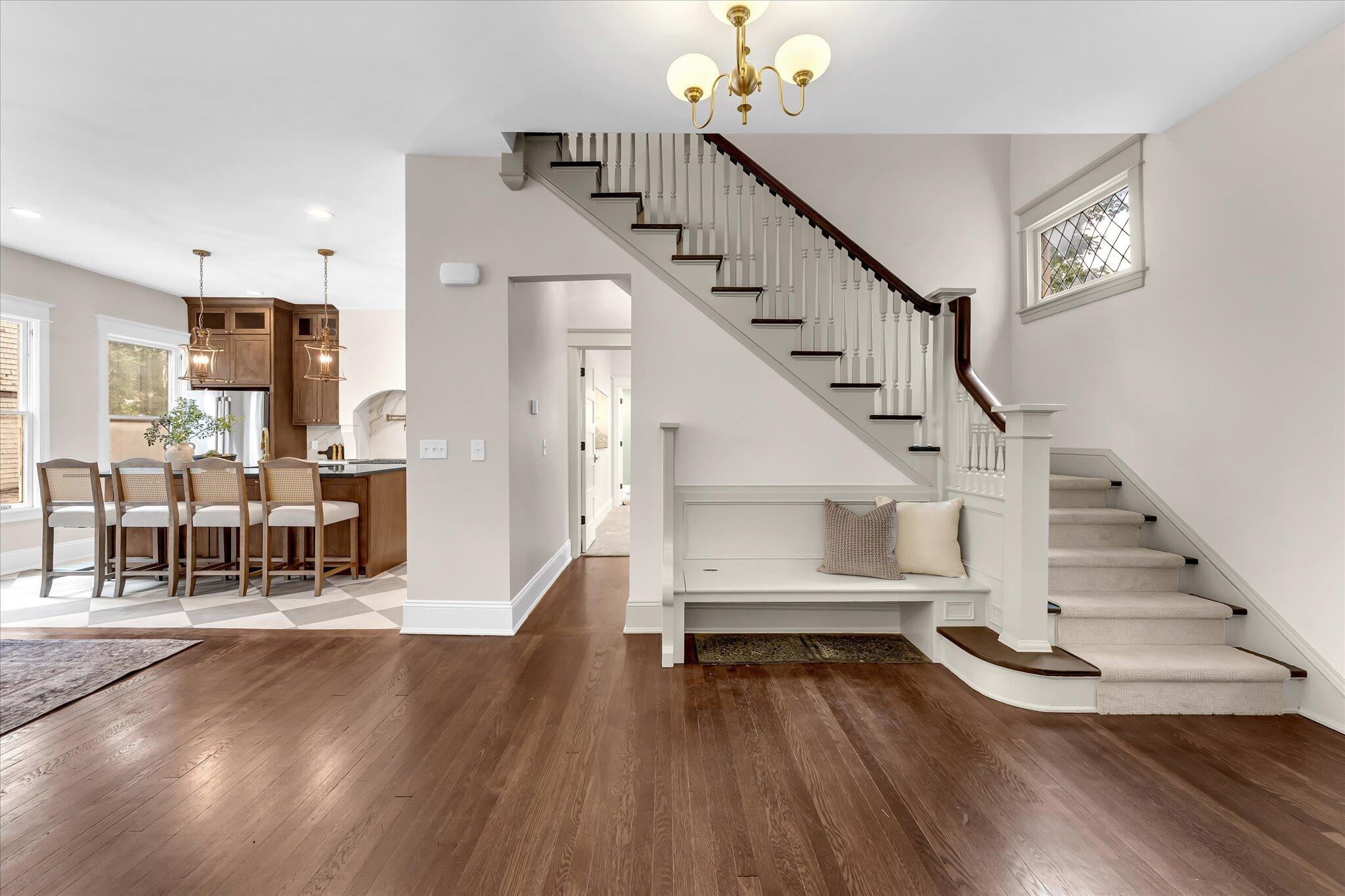 233 Morris Avenue SE