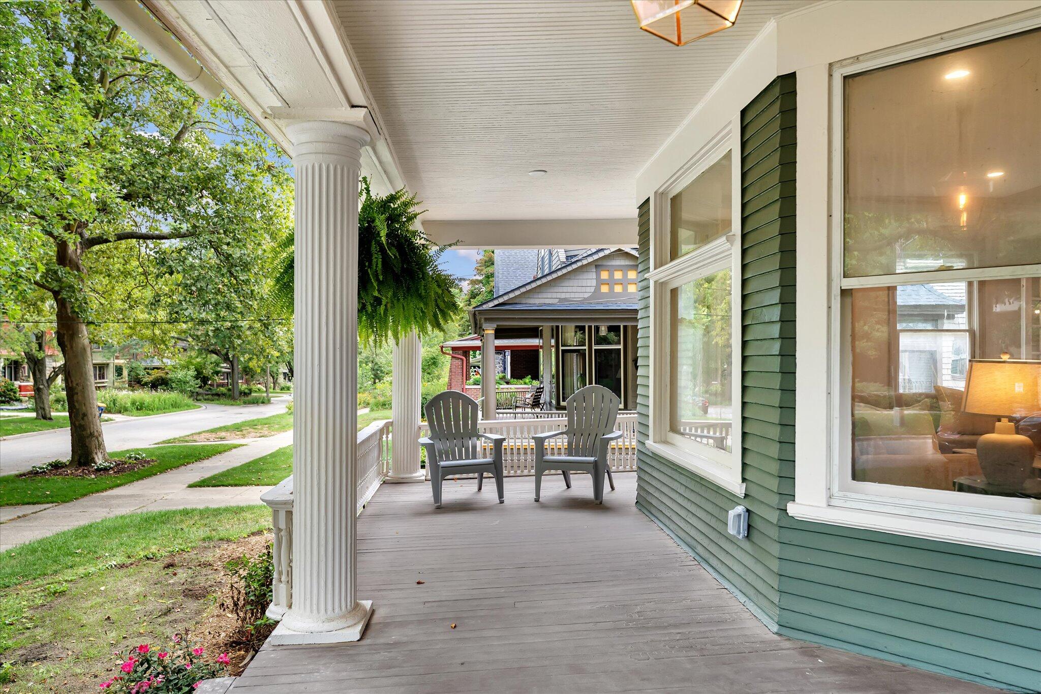 233 Morris Avenue SE