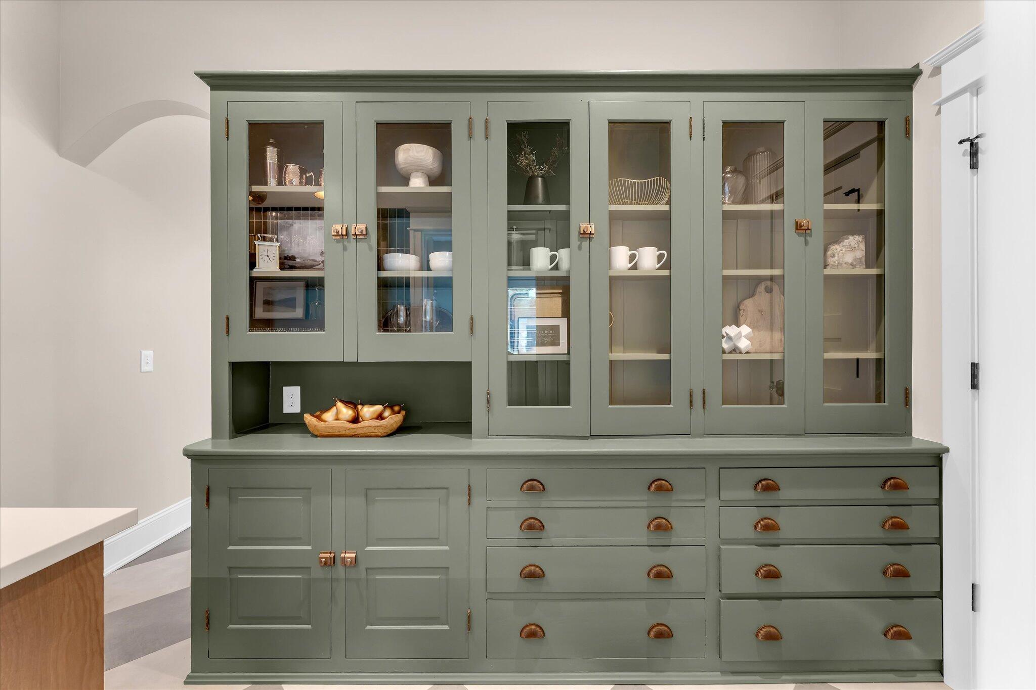 233 Morris Avenue SE